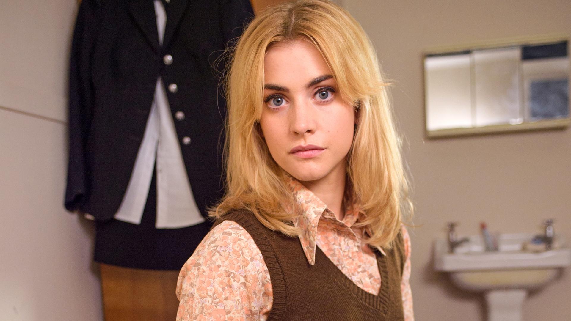 Stefanie Martini Prime Suspect 1973 Actress Wallpapers