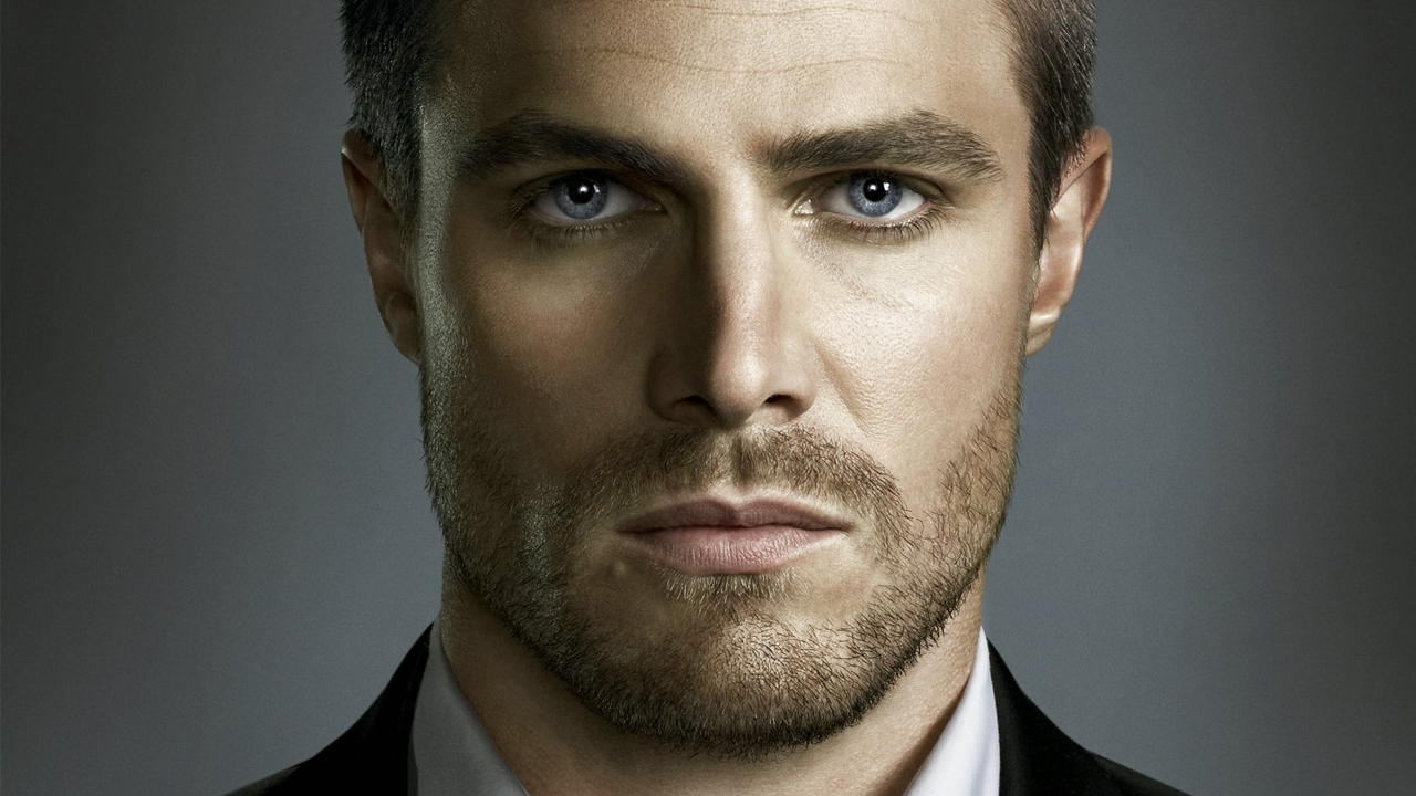 Stephen Amell Wallpapers