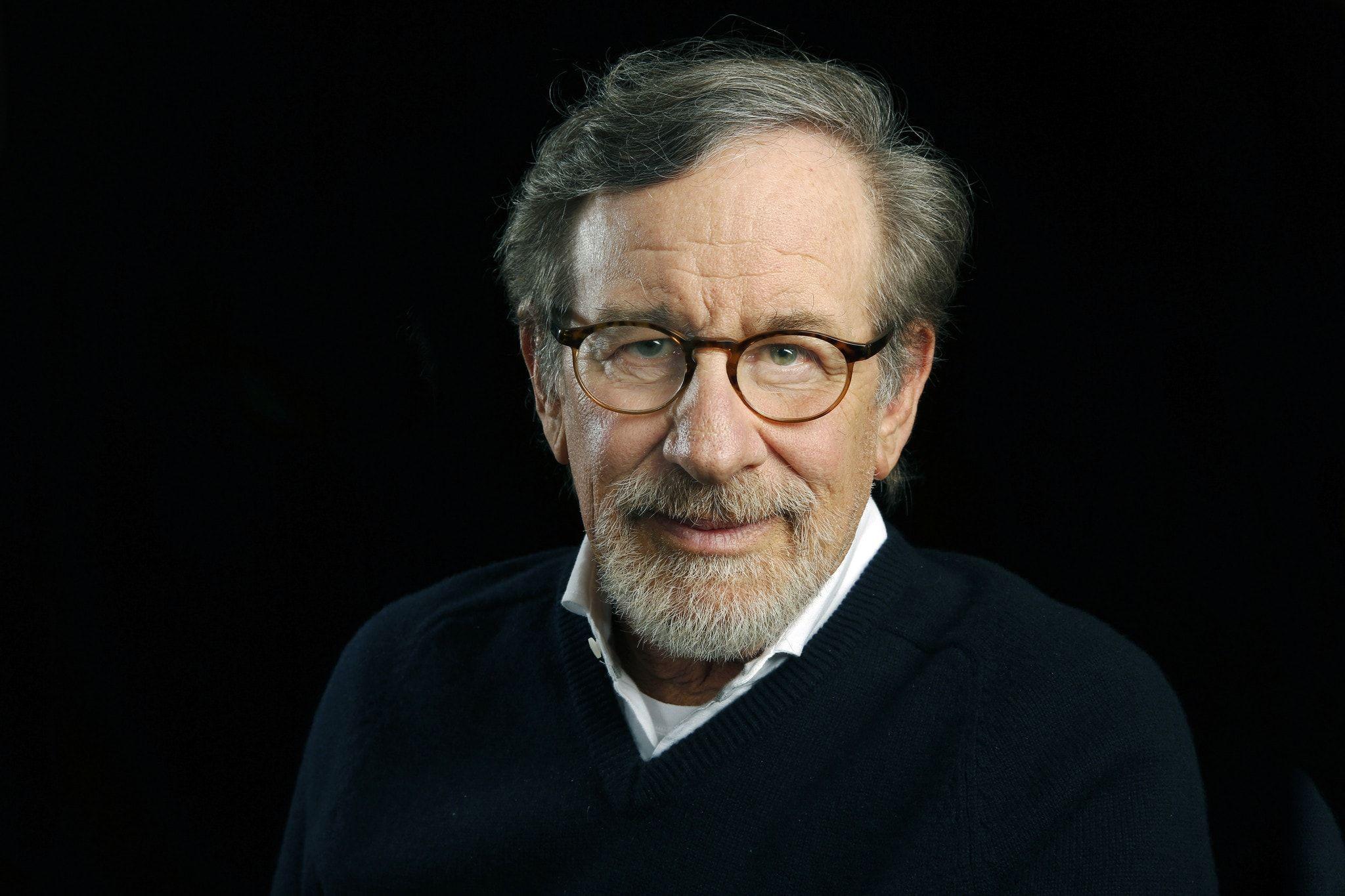 Steven Spielberg Wallpapers