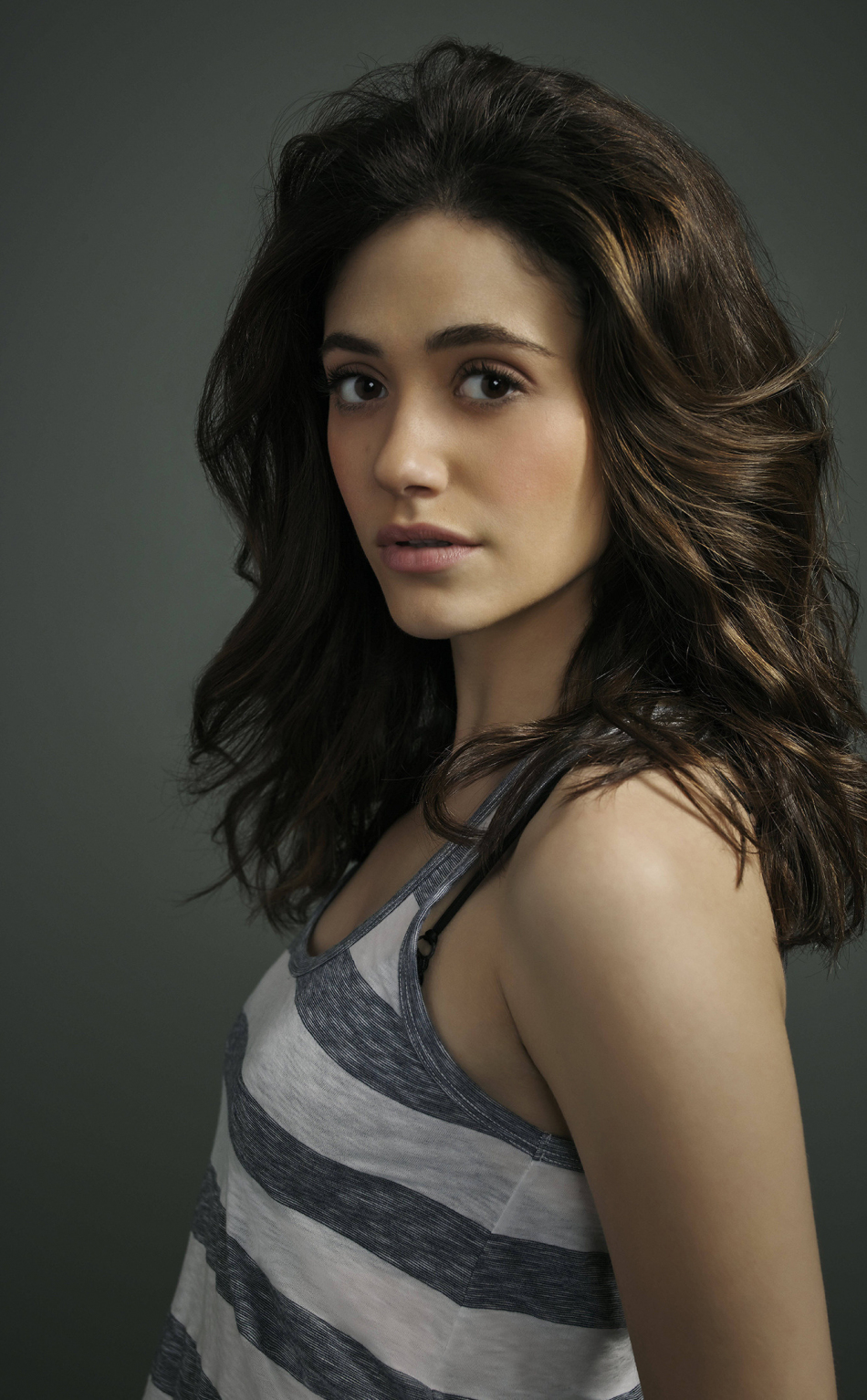 Stunning Emmy Rossum Wallpapers