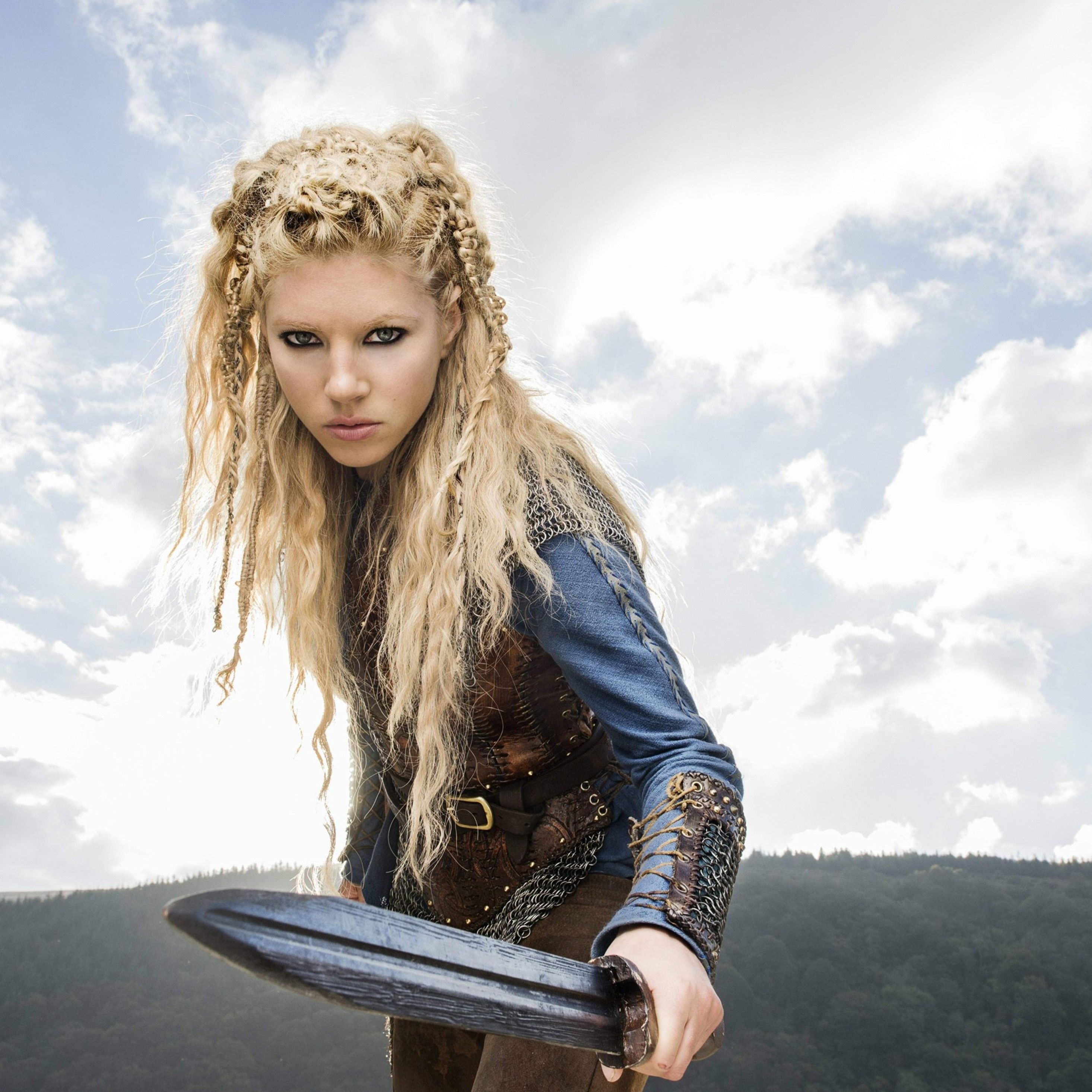 Stunning Katheryn Winnick Vikings Actress Wallpapers