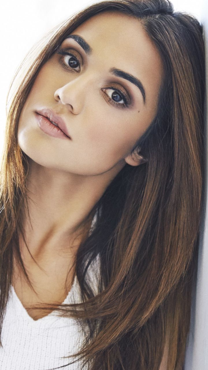 Summer Bishil The Magicians Actress Wallpapers