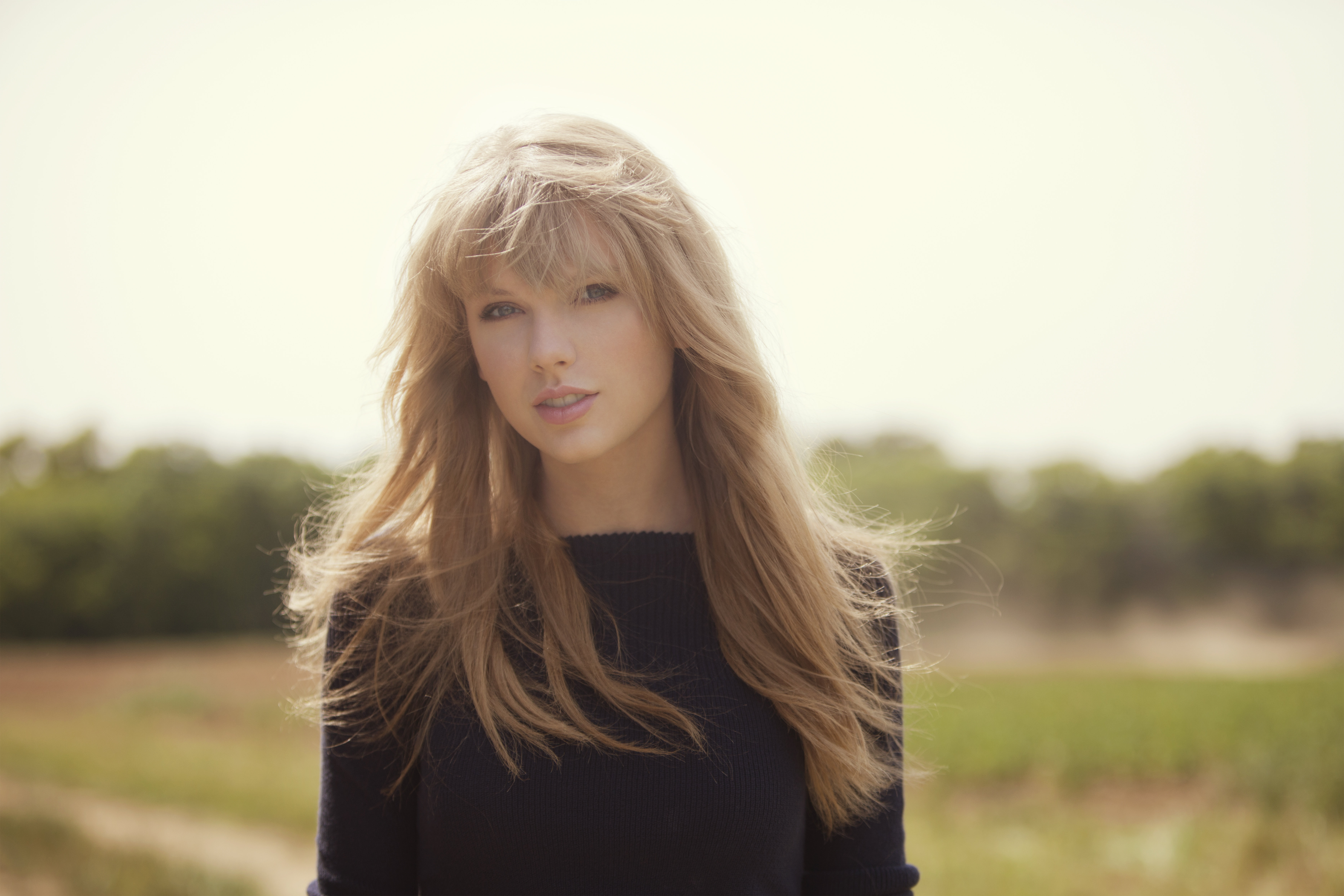 Taylor Swift 4K Wallpapers