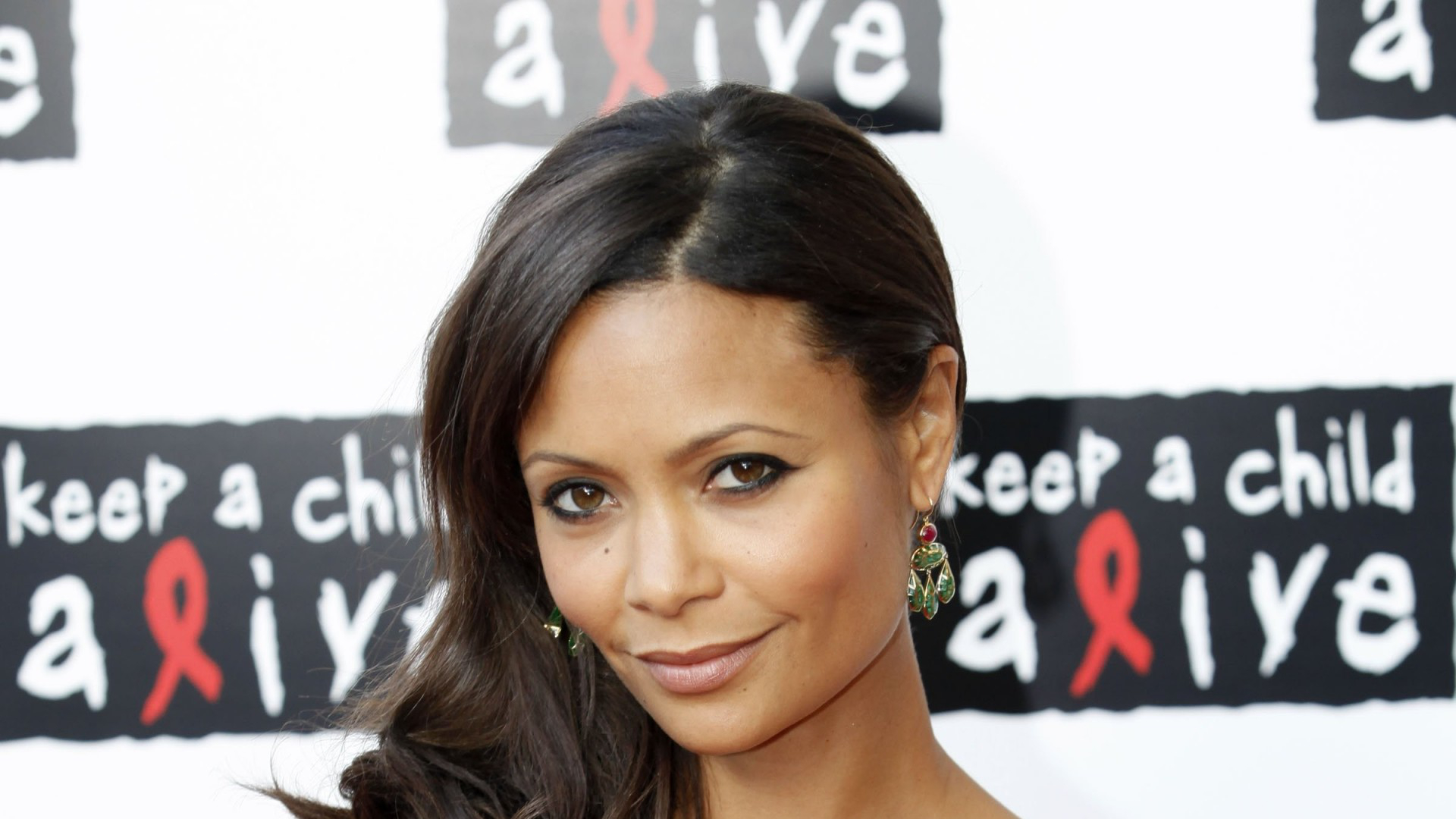 Thandie Newton Wallpapers