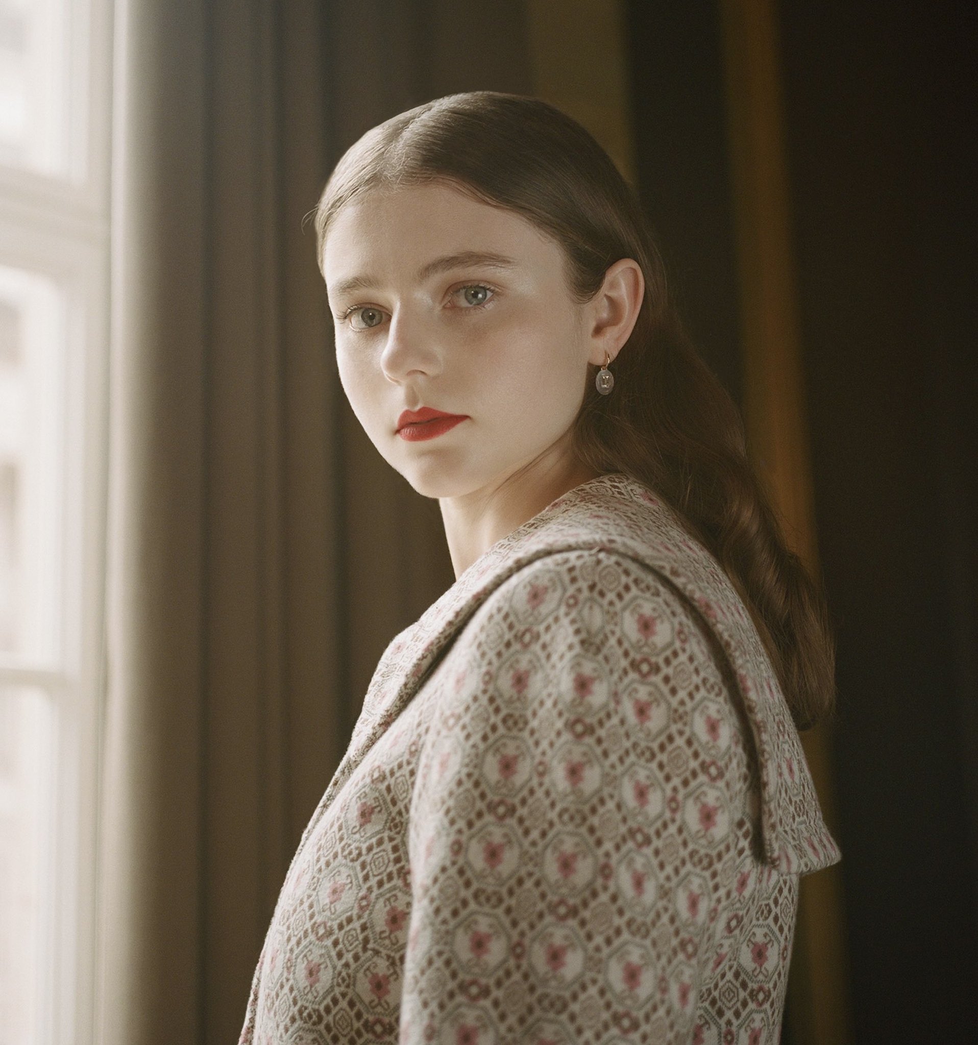 Thomasin McKenzie Wallpapers