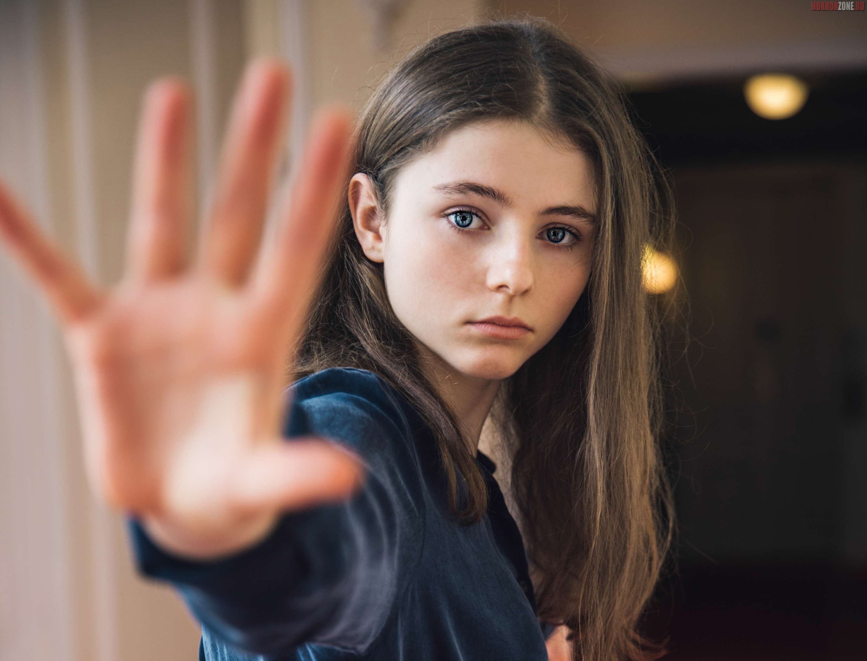 Thomasin McKenzie 2019 Wallpapers