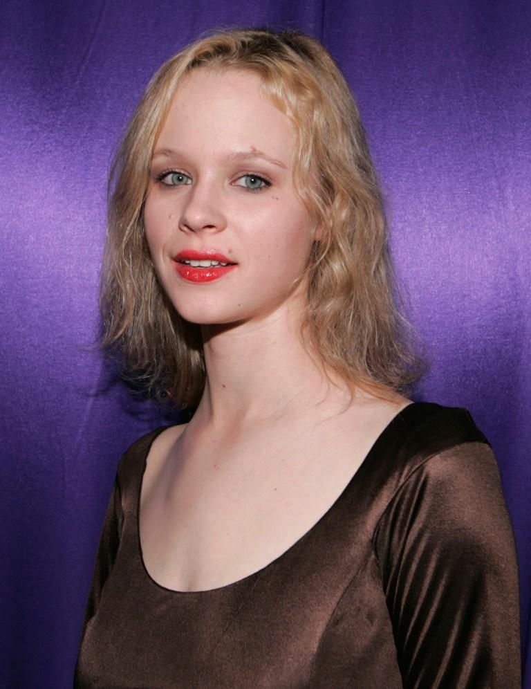 Thora Birch Wallpapers