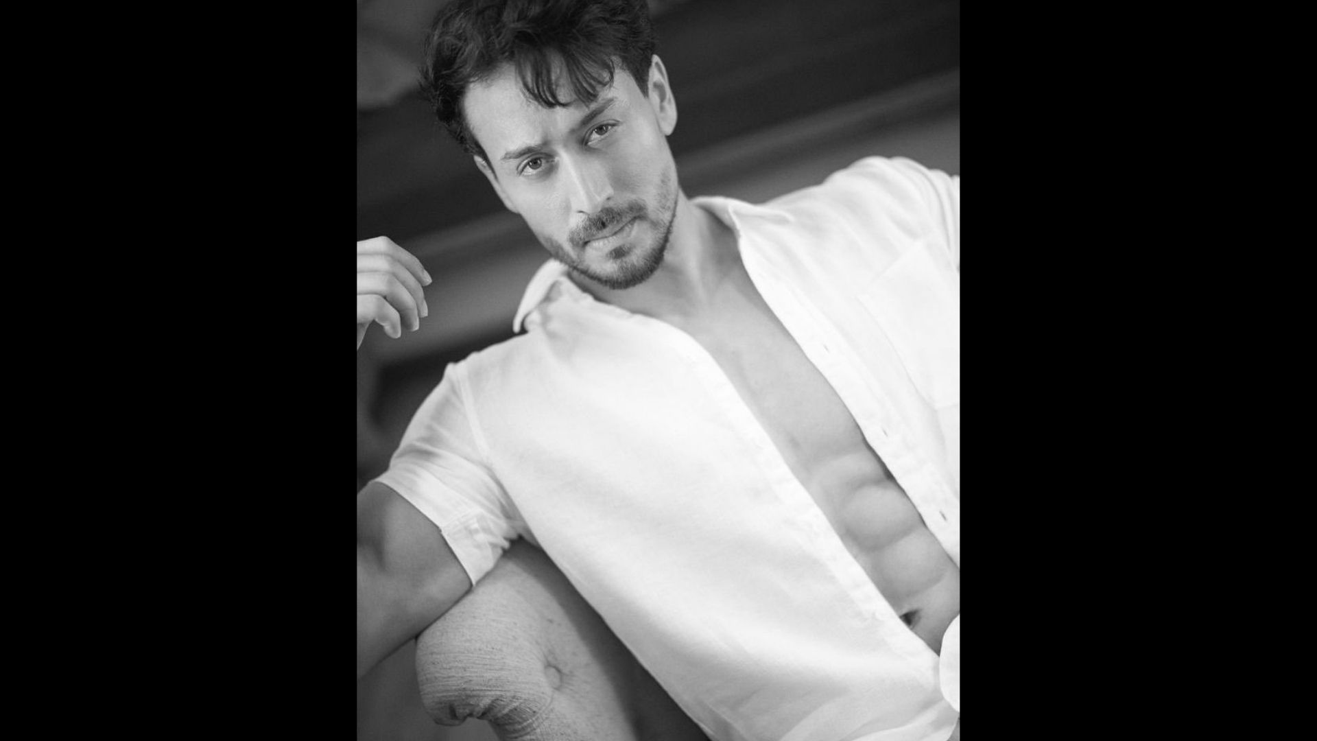 Tiger Shroff Body Photoshoot Wallpapers