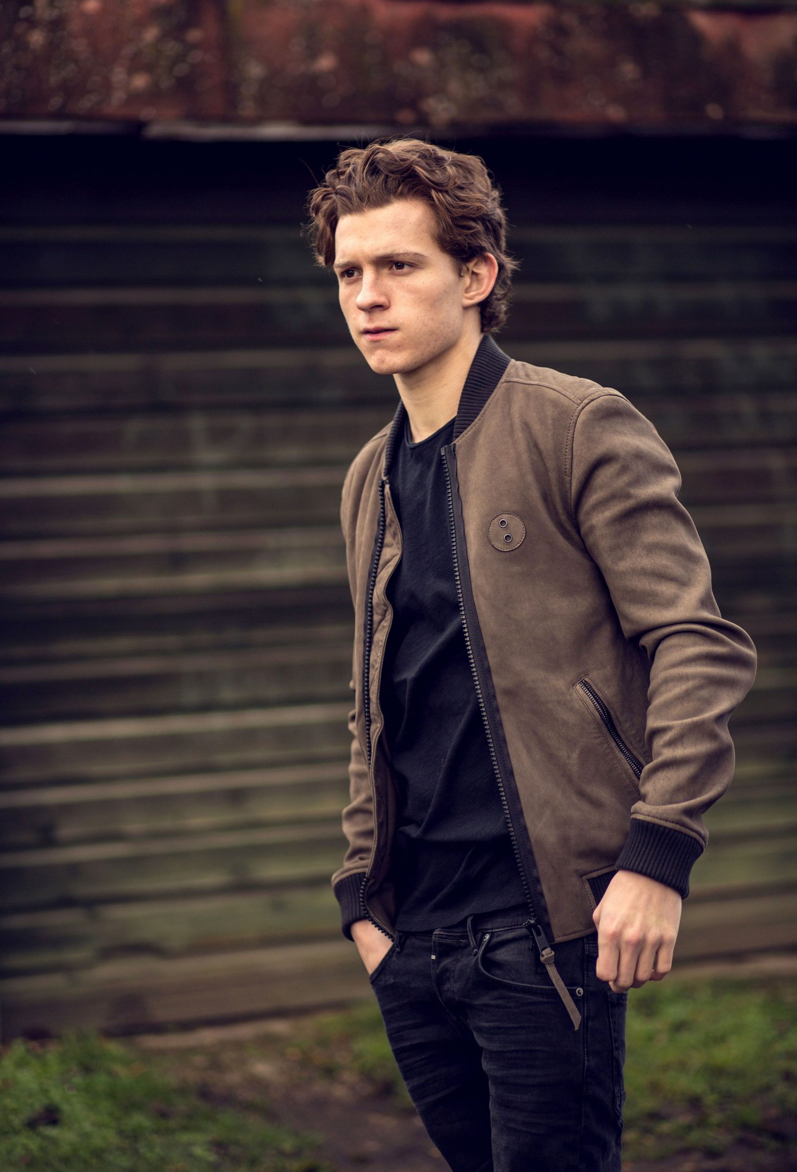 Tom Holland HD Wallpapers