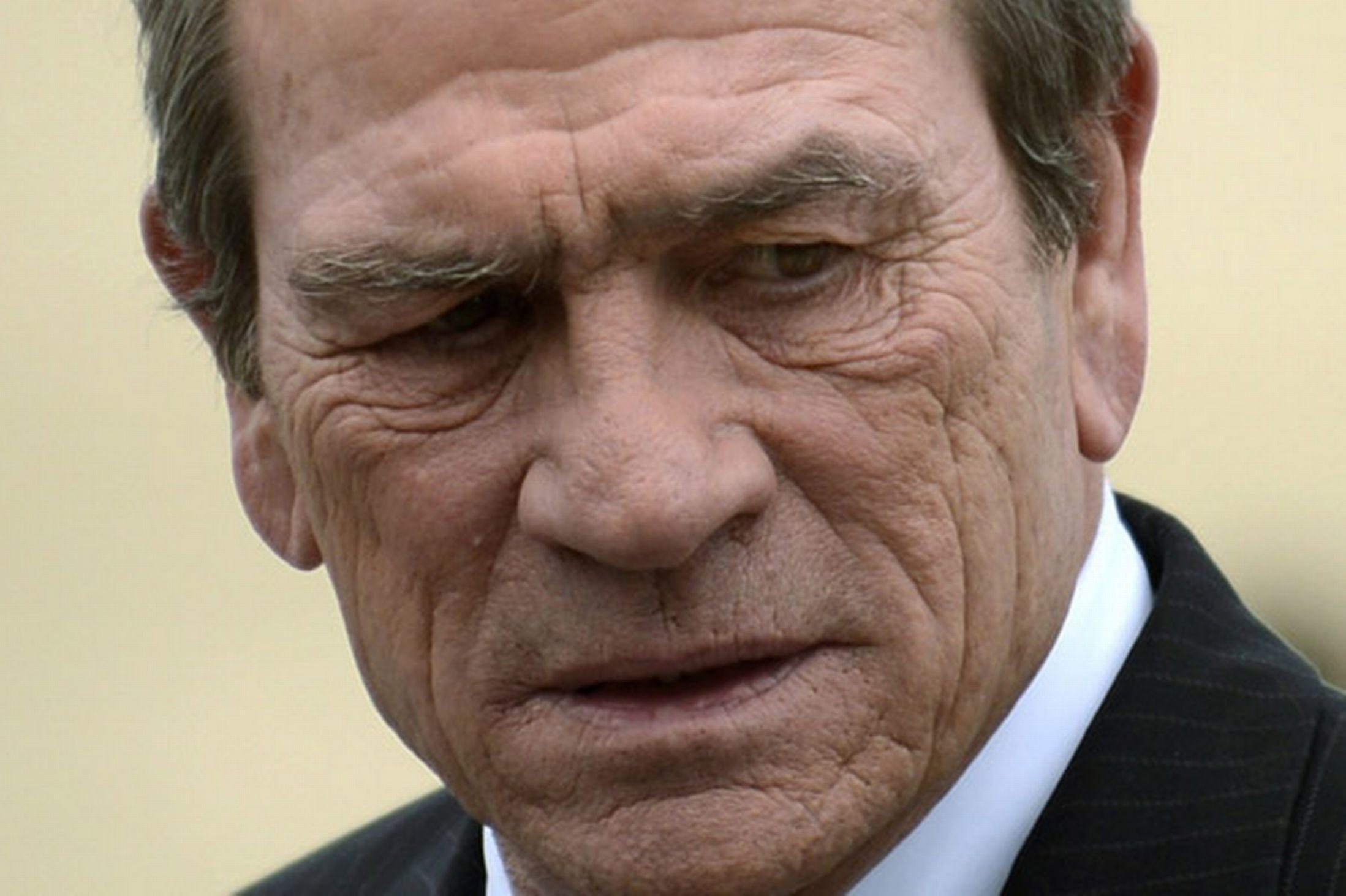 Tommy Lee Jones Wallpapers