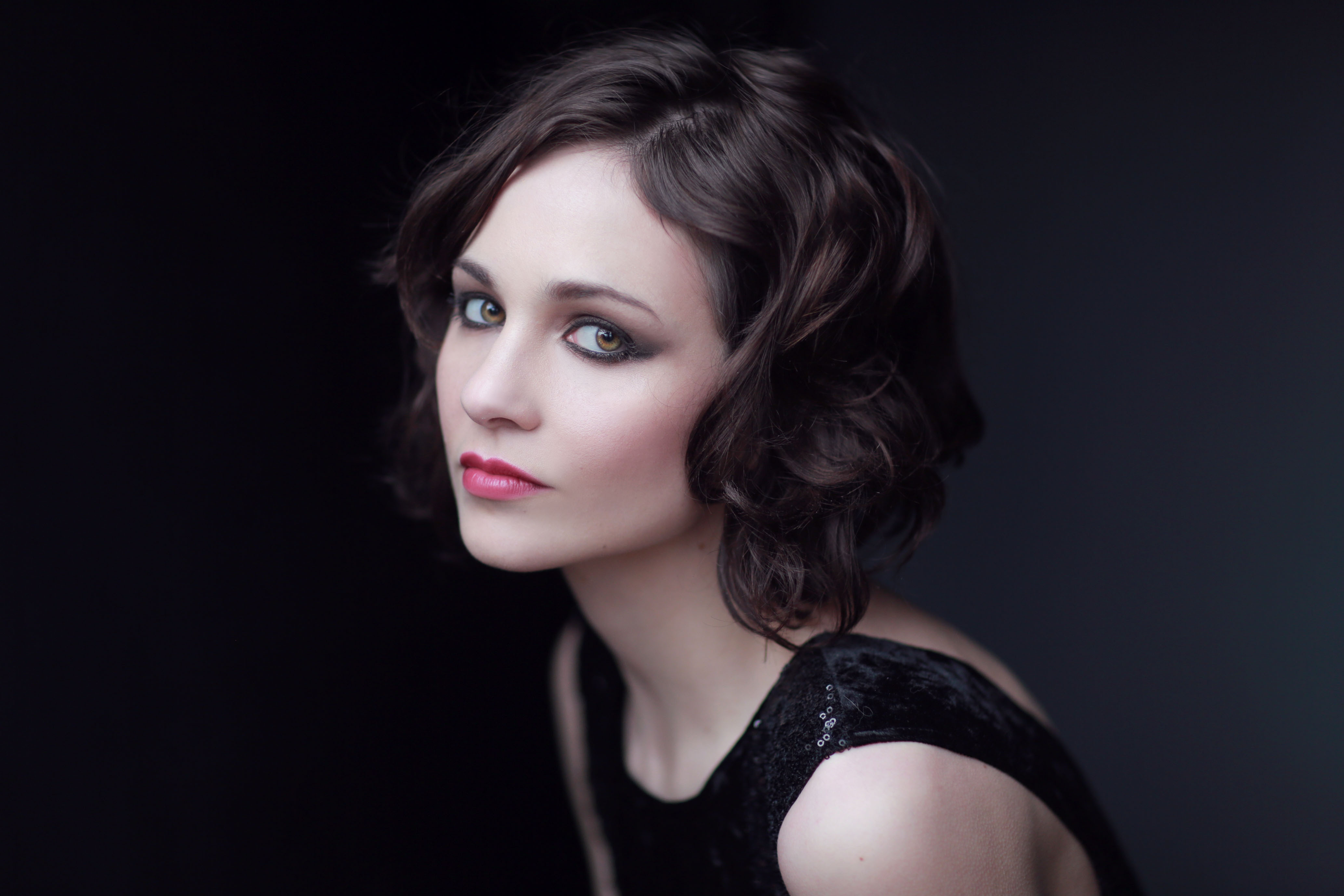 Tuppence Middleton Wallpapers