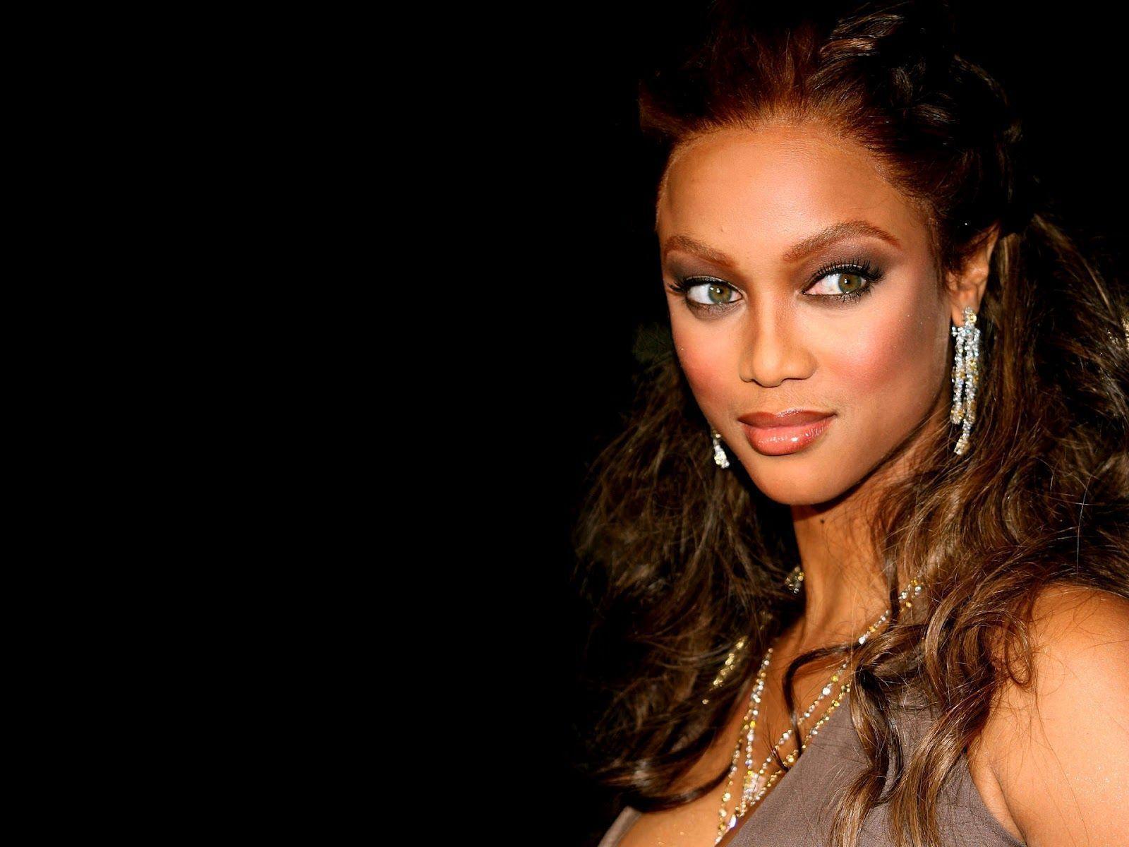 Tyra Banks Wallpapers