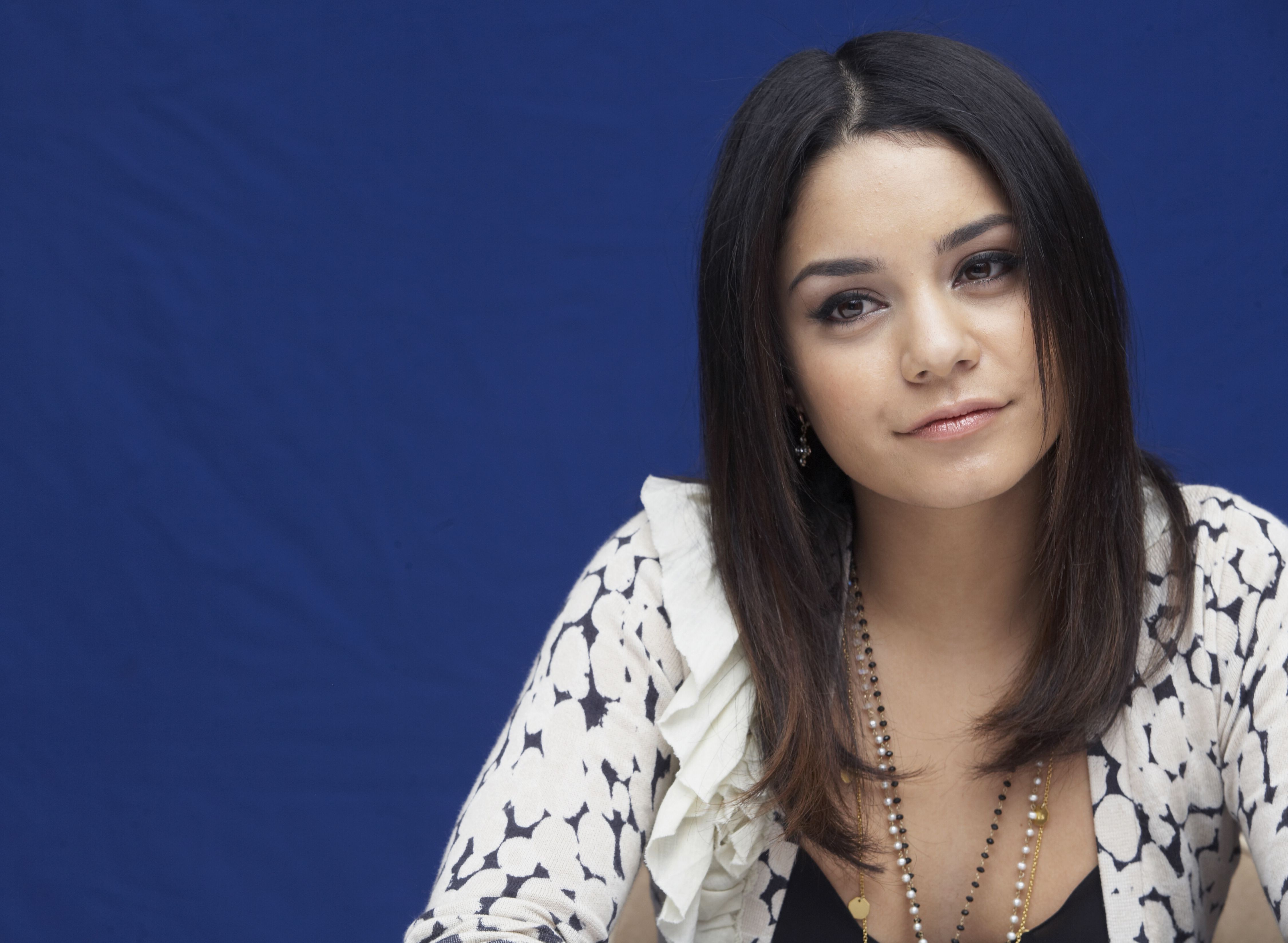 Vanessa Hudgens 4K Wallpapers