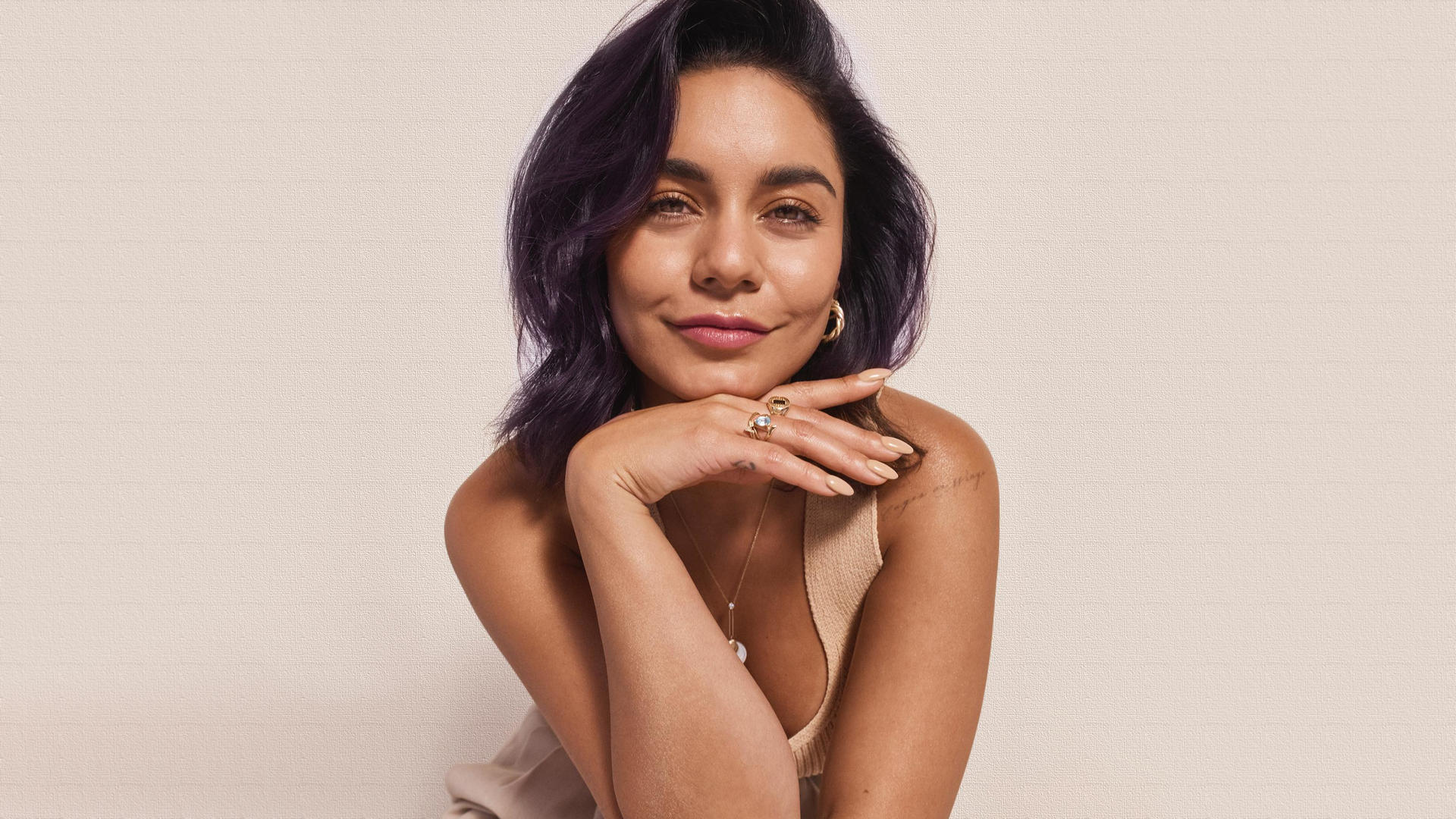 Vanessa Hudgens Actress New 2021 Wallpapers