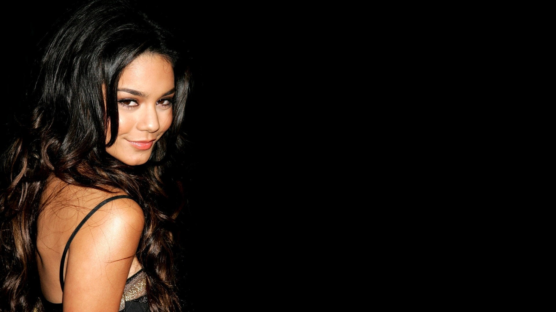 Vanessa Hudgens Portrait Wallpapers