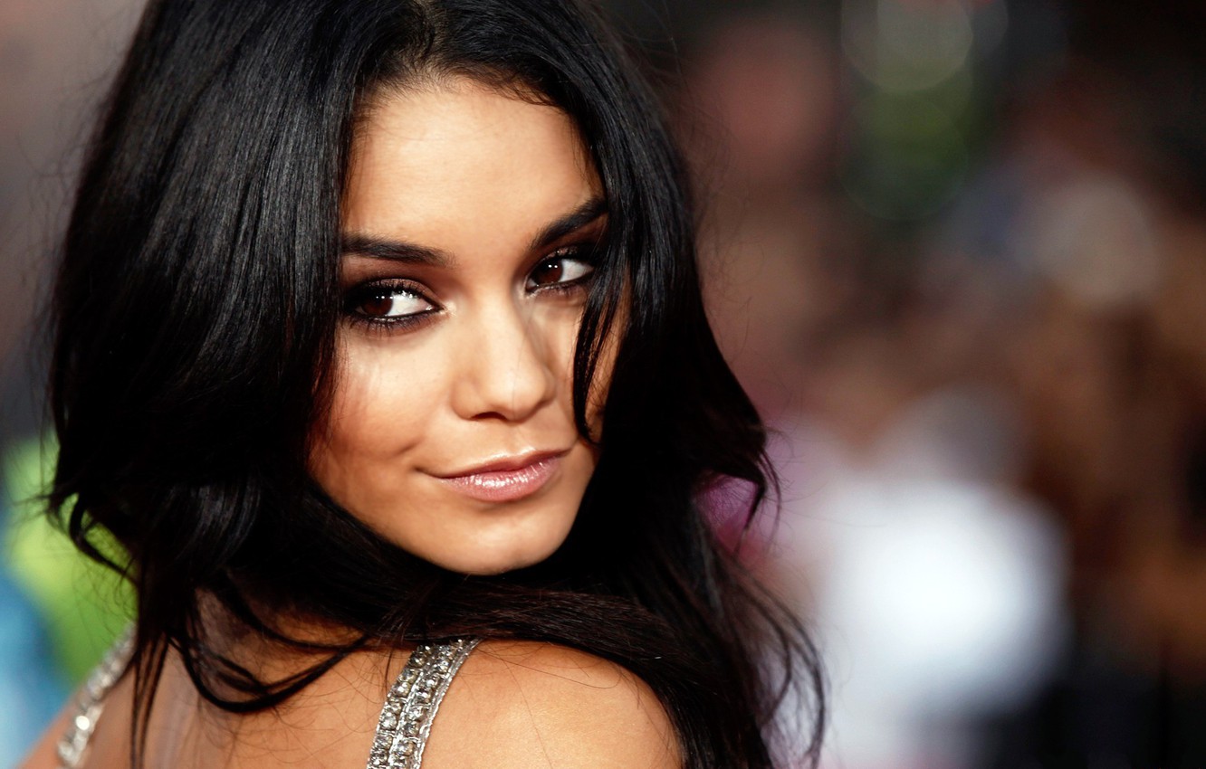 Vanessa Hudgens Portrait Wallpapers