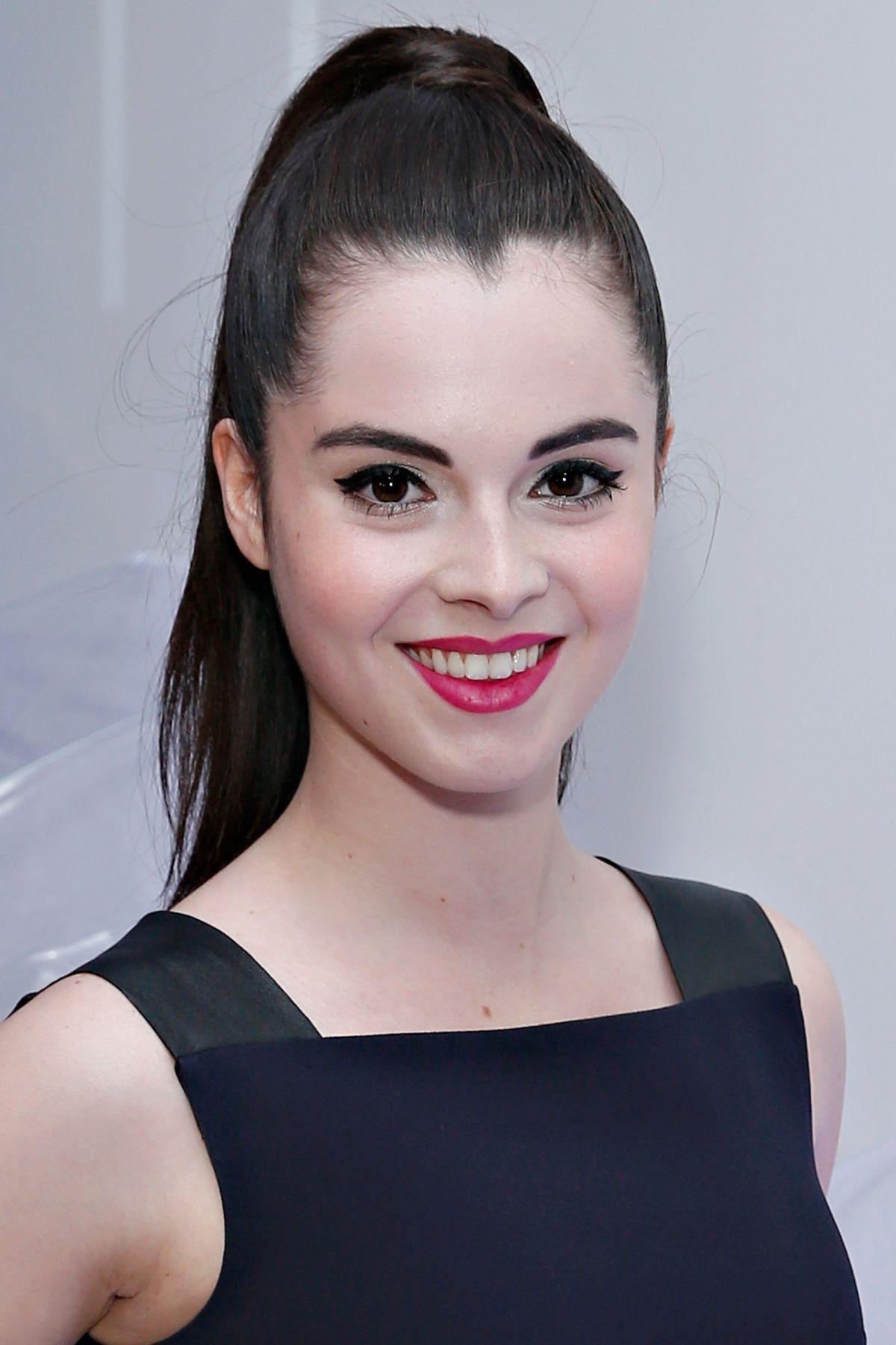 Vanessa Marano 4K Wallpapers