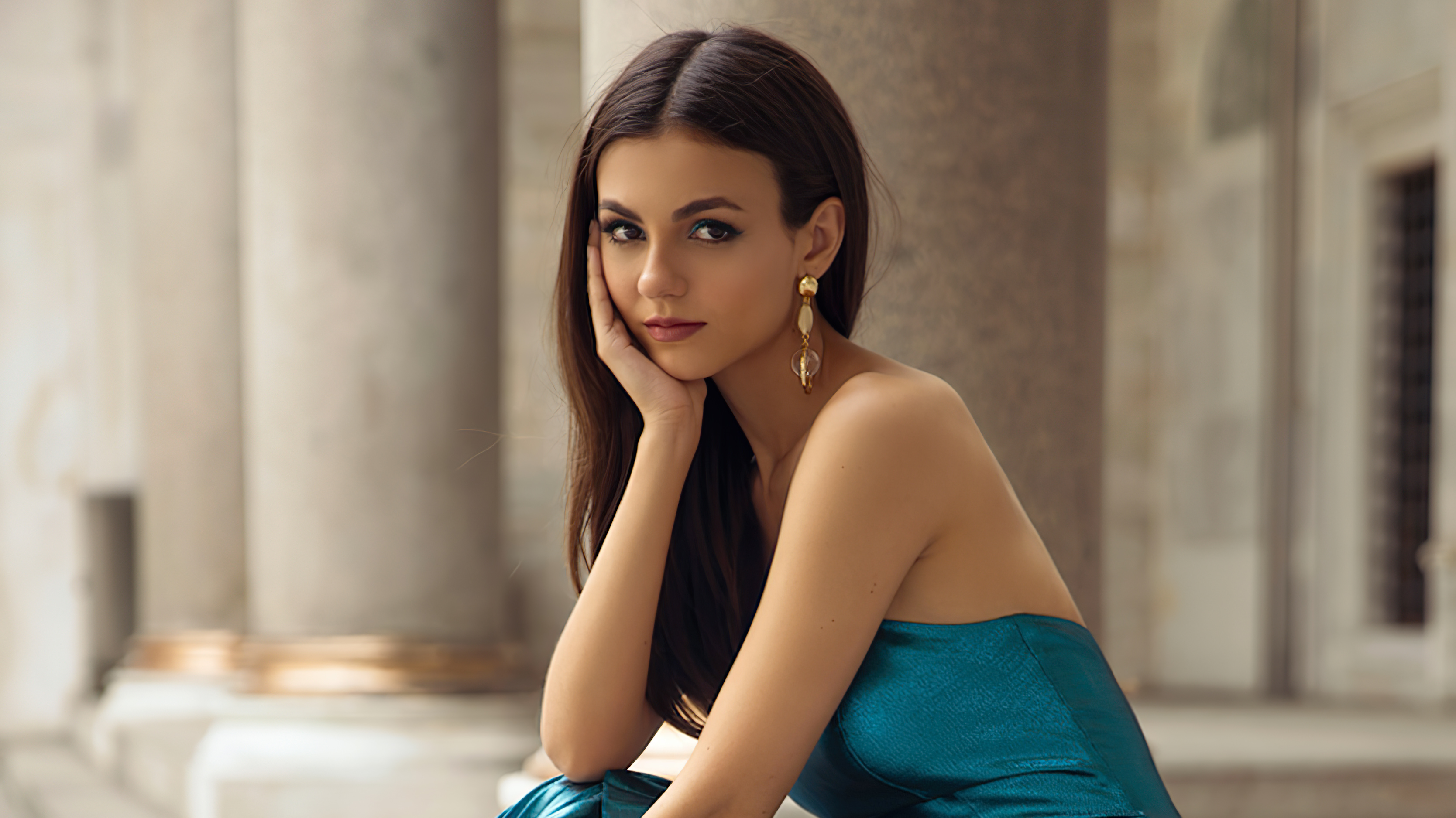 Victoria Justice 2020 Wallpapers