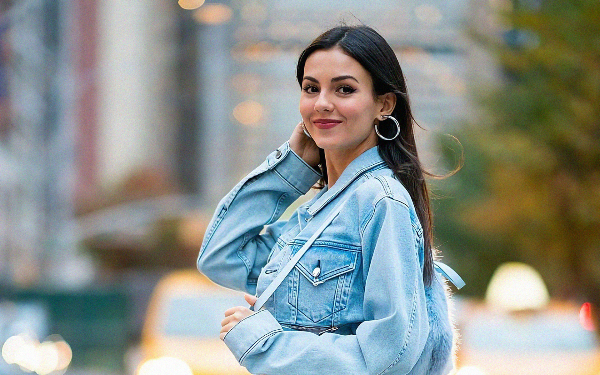 Victoria Justice 2020 Wallpapers