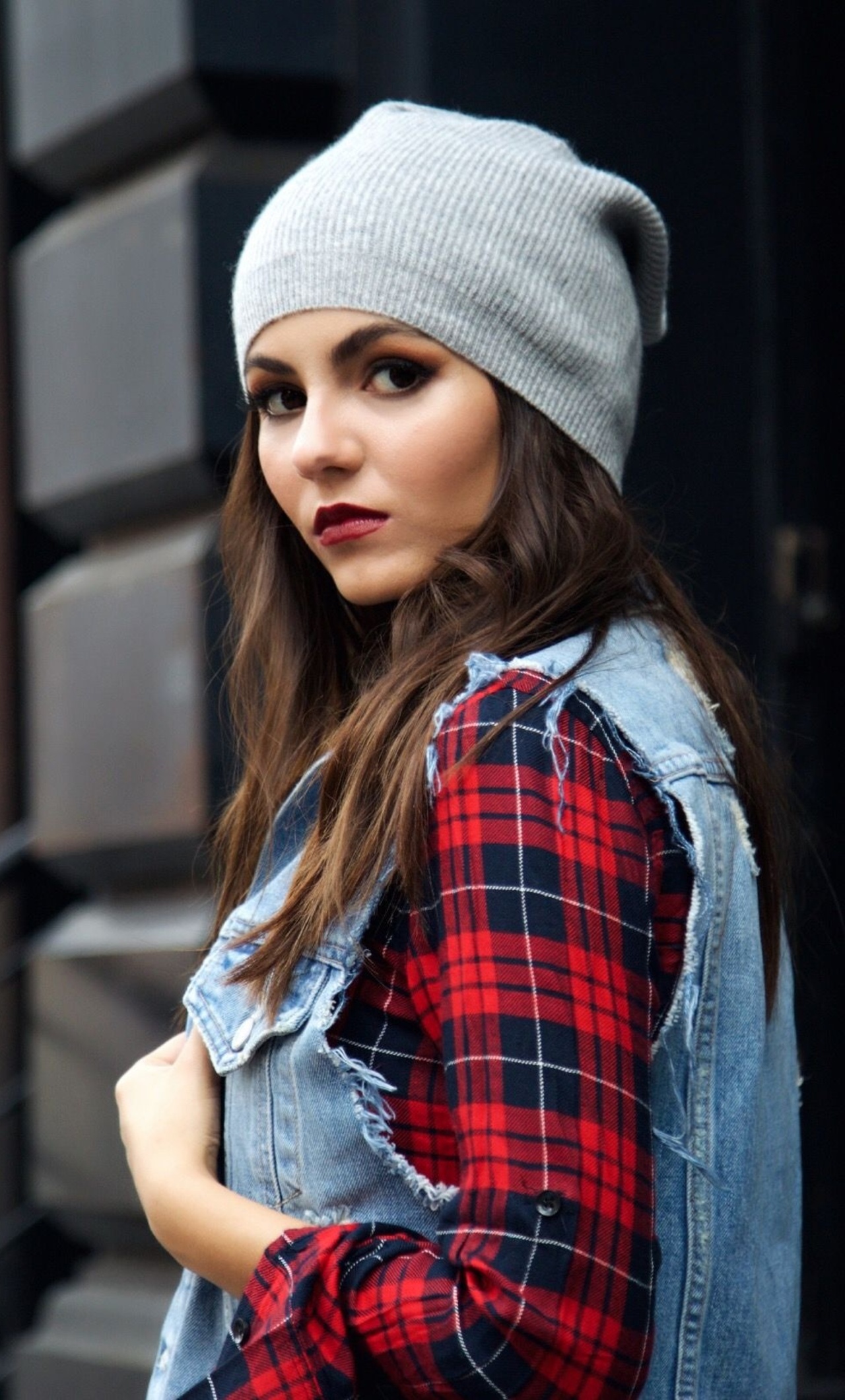 Victoria Justice Photoshoot 2017 Wallpapers