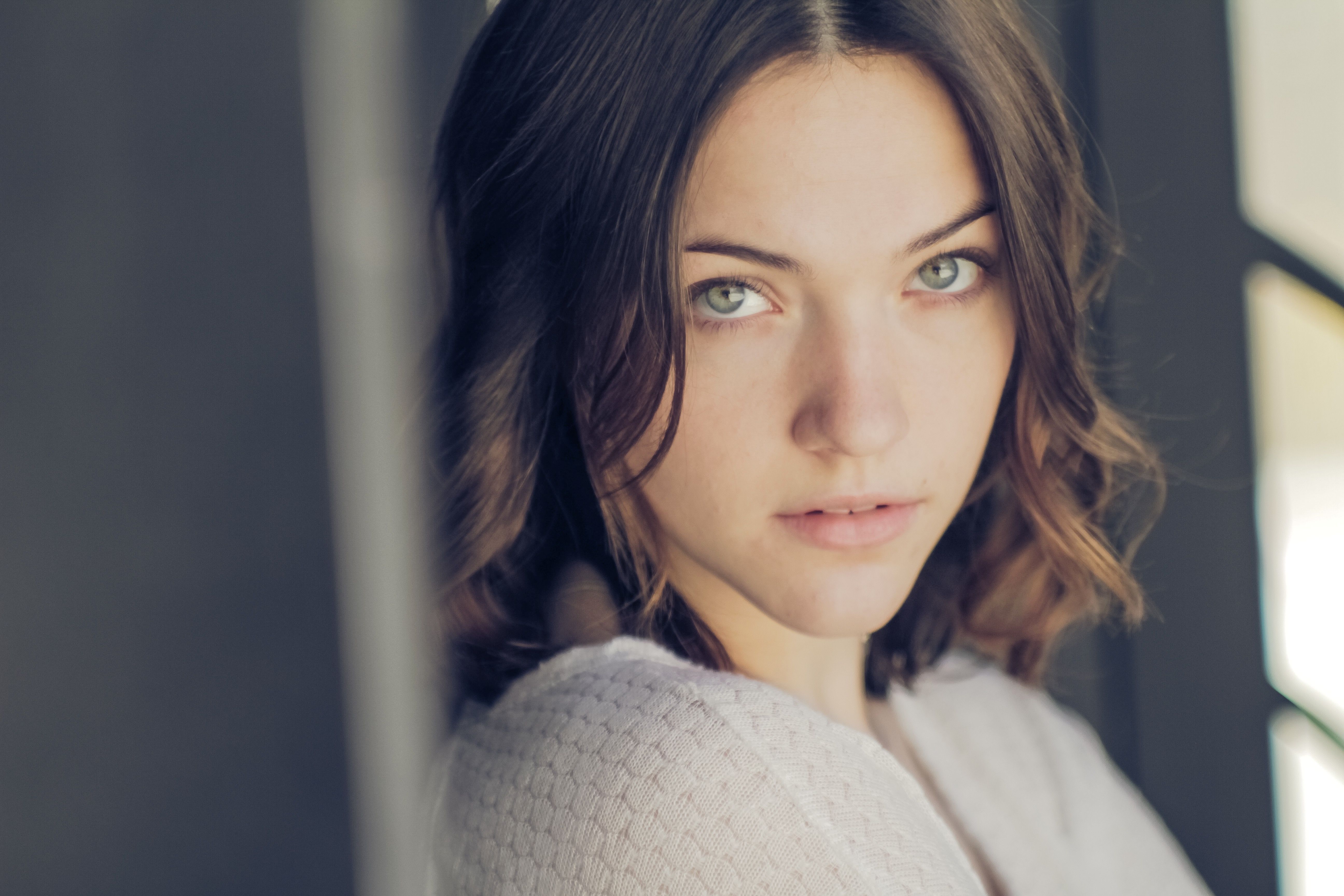 Violett Beane 4K Wallpapers