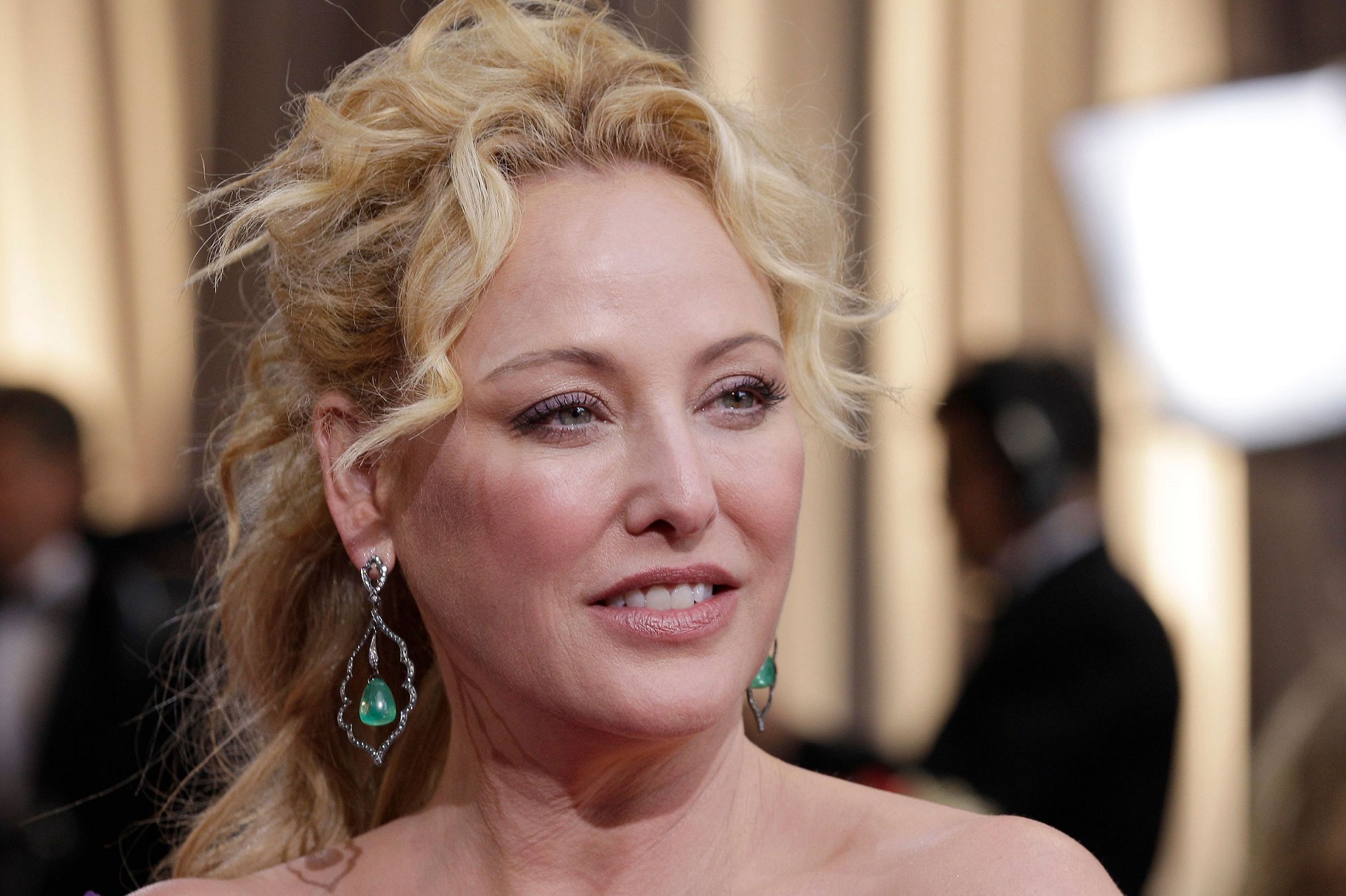 Virginia Madsen Wallpapers