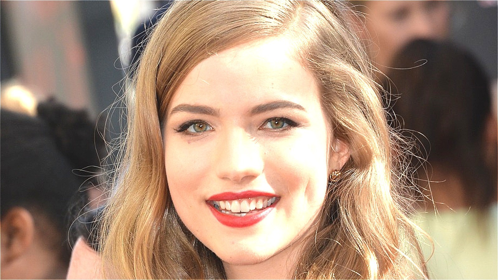 Willa Fitzgerald 2018 Wallpapers