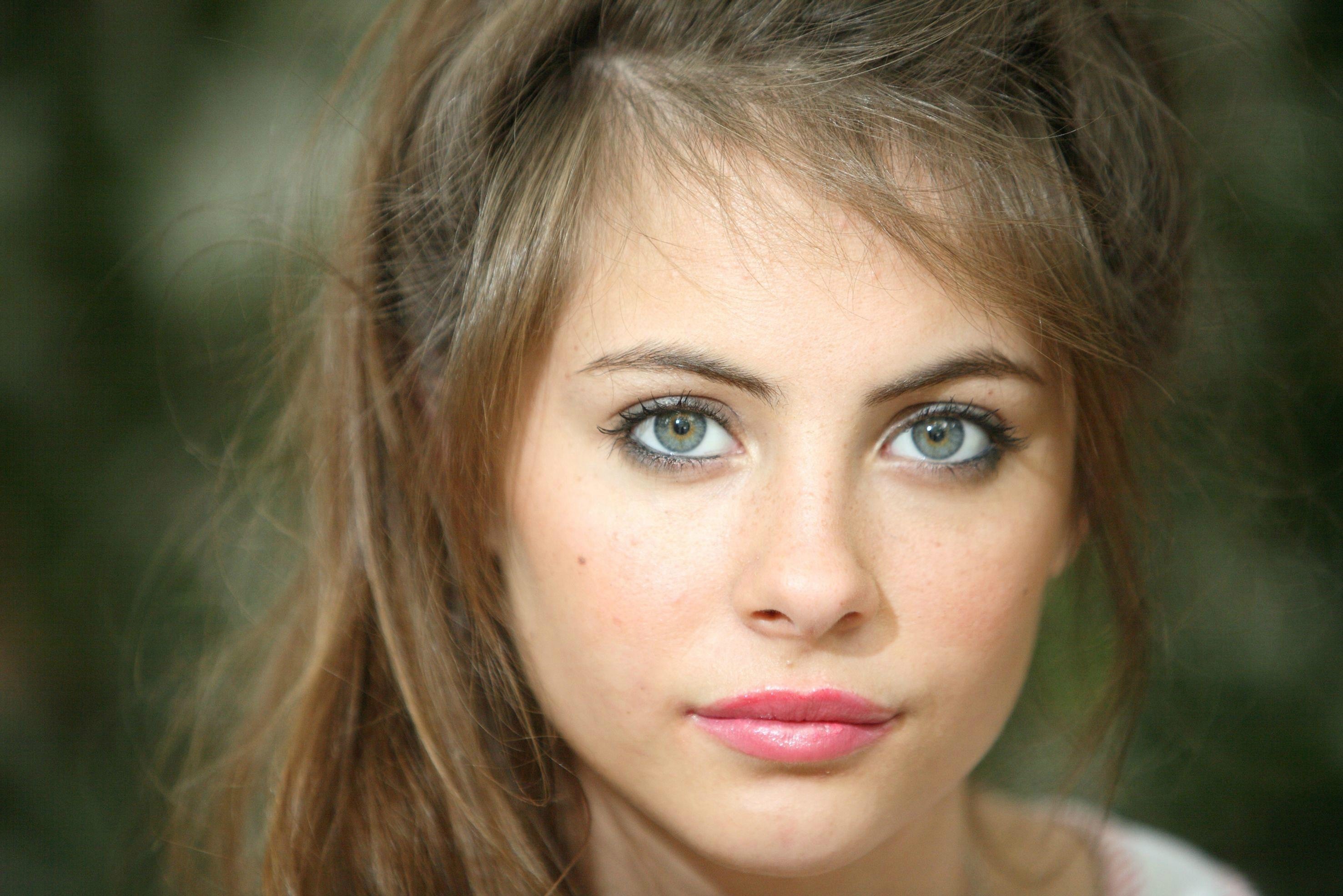 Willa Holland Wallpapers