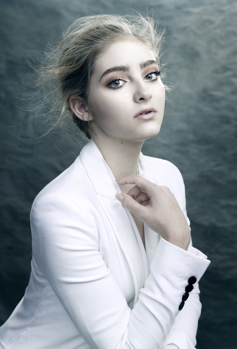 Willow Shields Wallpapers