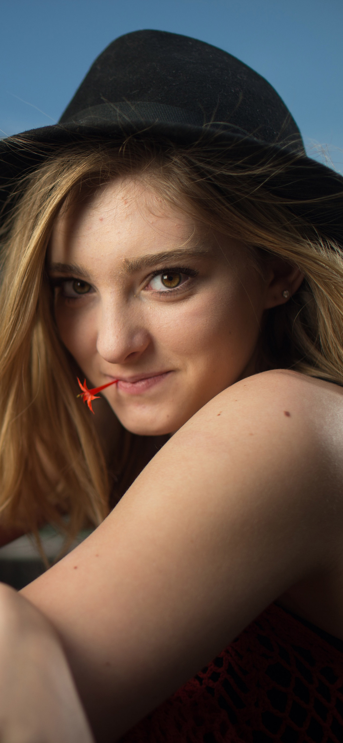 Willow Shields Wallpapers