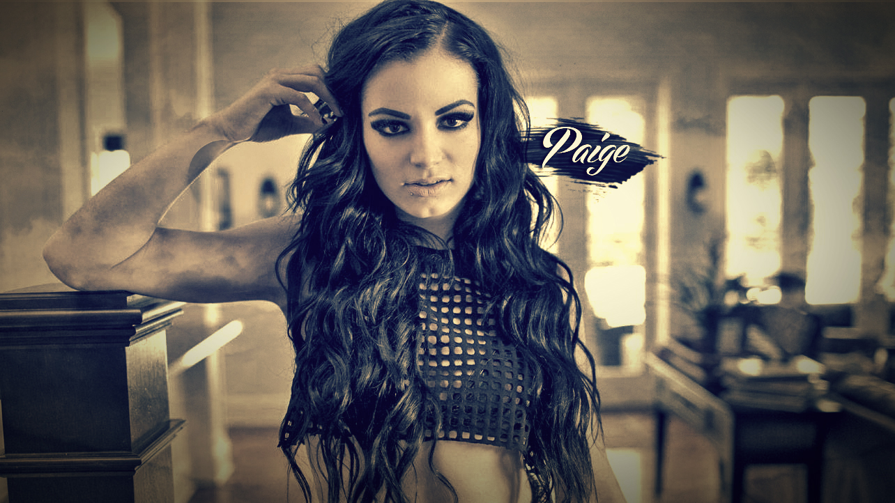 WWE Diva Paige Retro Colors Wallpapers