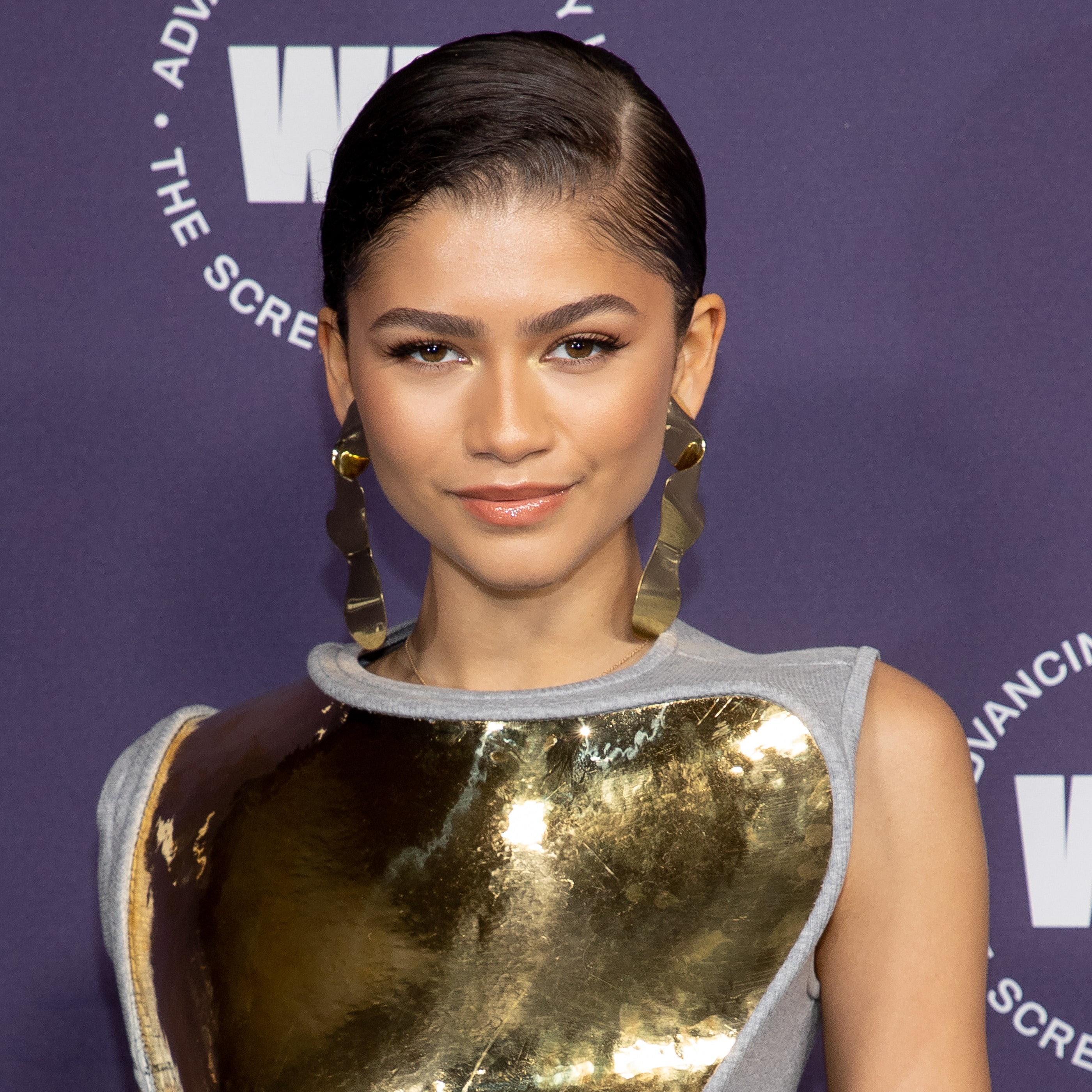 Zendaya 4K Valentino Wallpapers