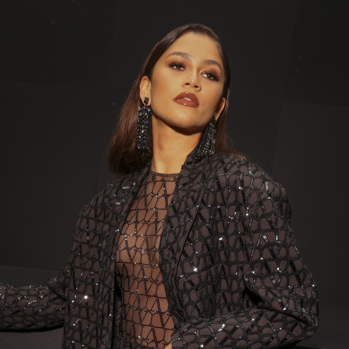 Zendaya Valentino 2022 Wallpapers