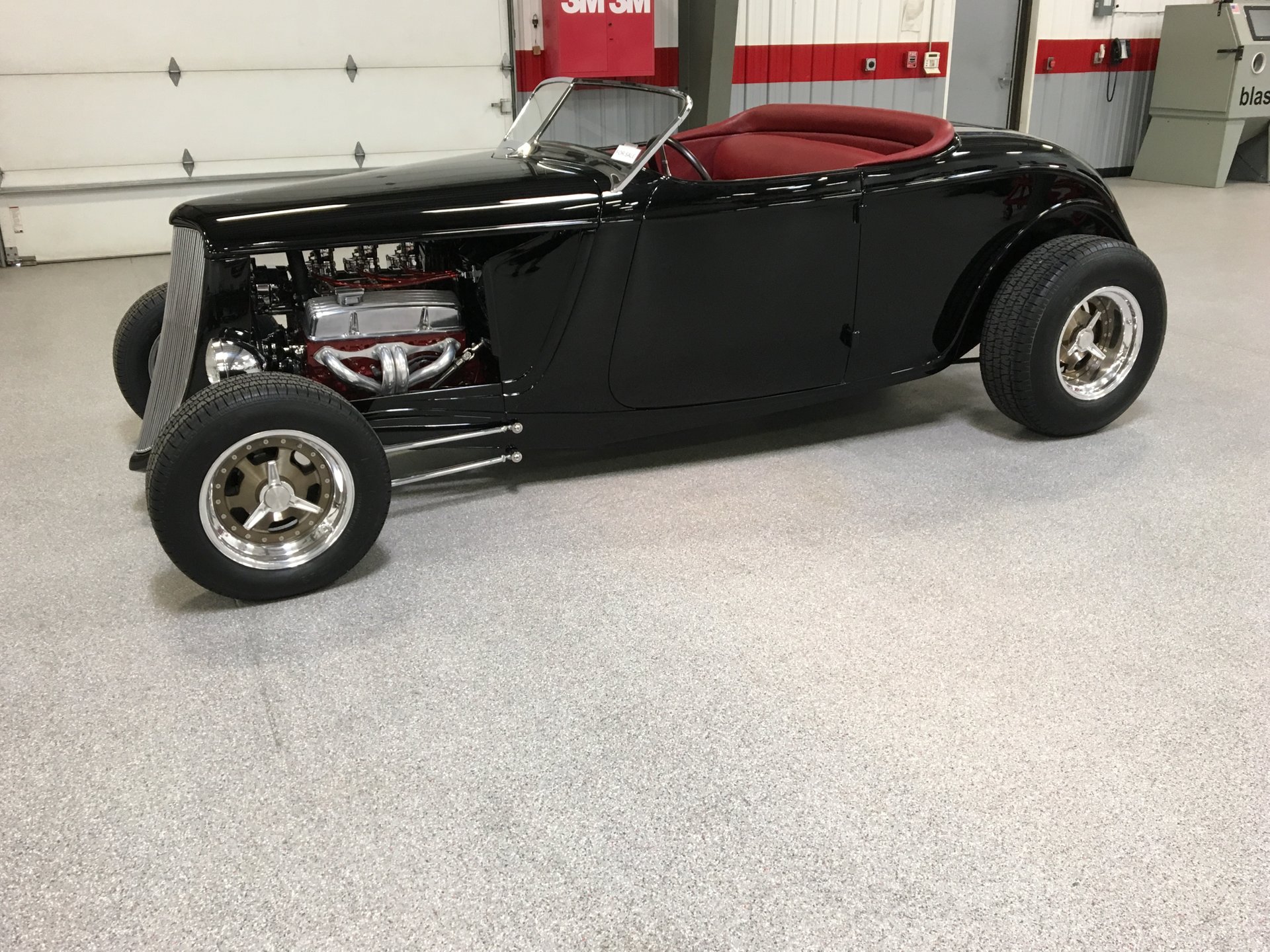 1933 Ford Roadster Wallpapers