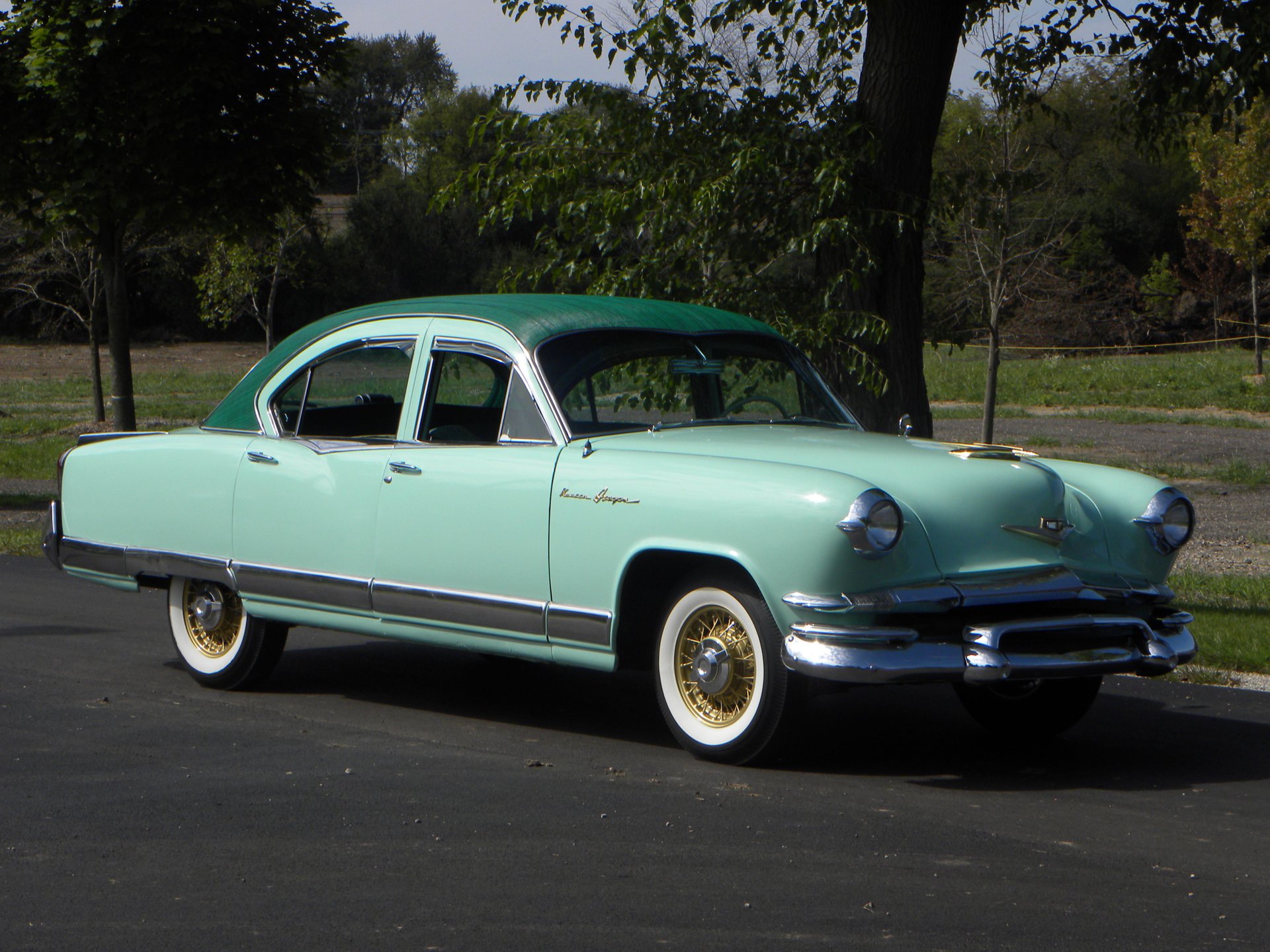 1951 Kaiser Dragon Coupe Wallpapers