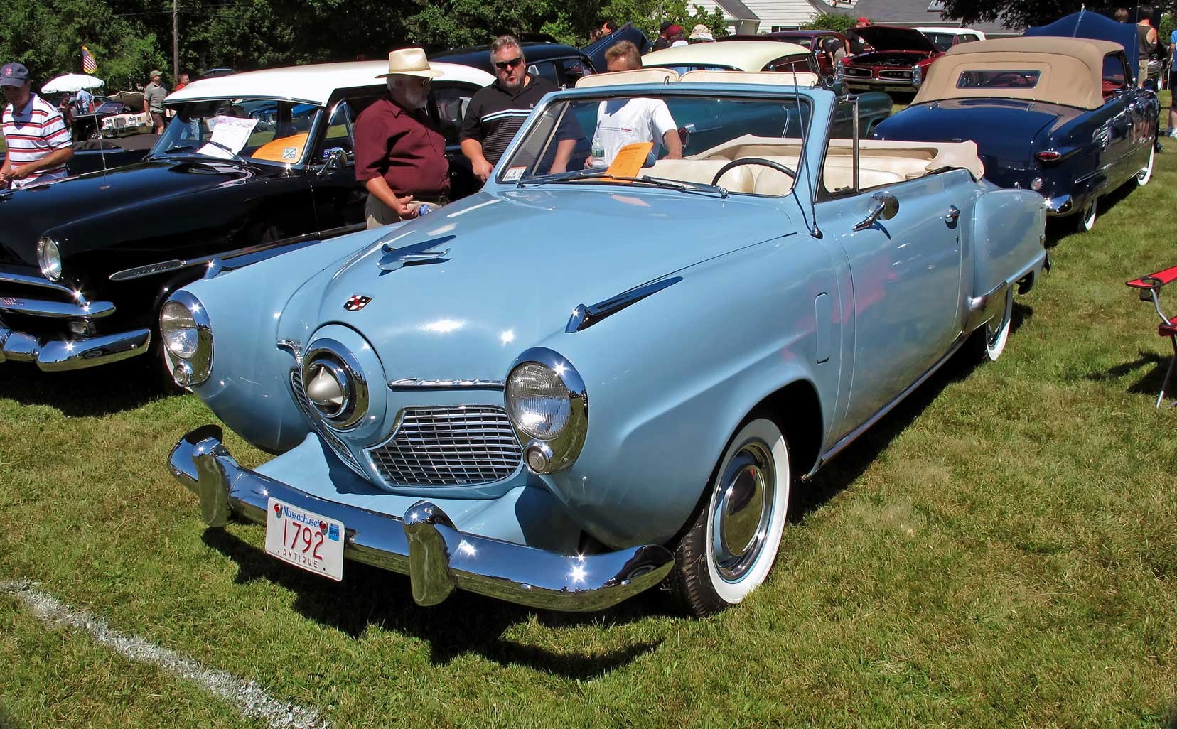 1951 Studebaker Commander Wallpapers