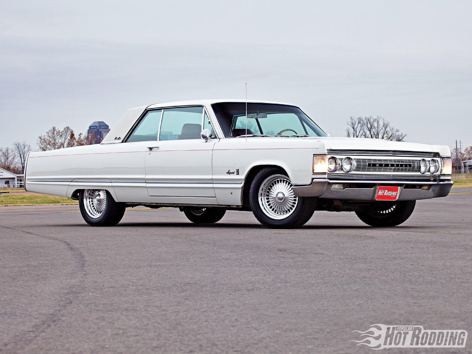 1967 Chrysler Imperial Crown Coupe Wallpapers