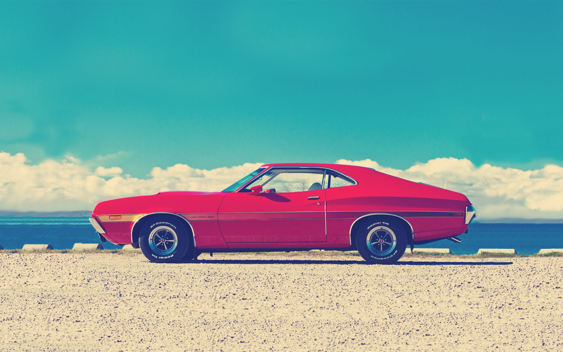 1972 Ford Gran Torino Wallpapers