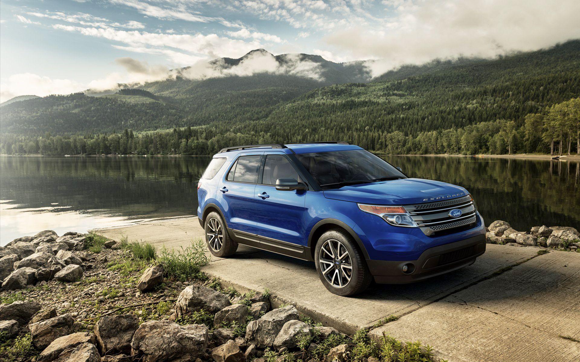 2011 Ford Explorer Wallpapers