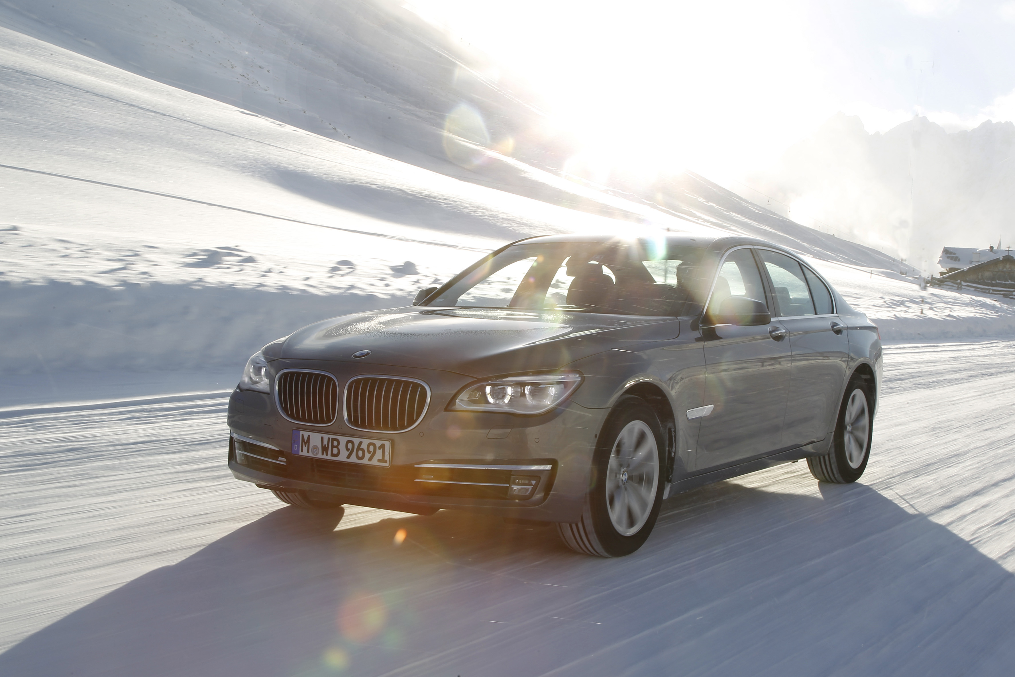 2013 Bmw 7-Series Wallpapers