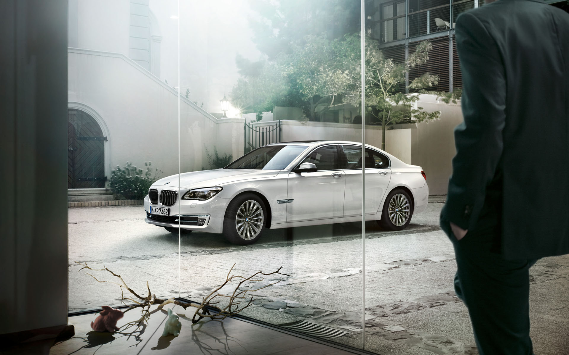 2013 Bmw 7-Series Wallpapers