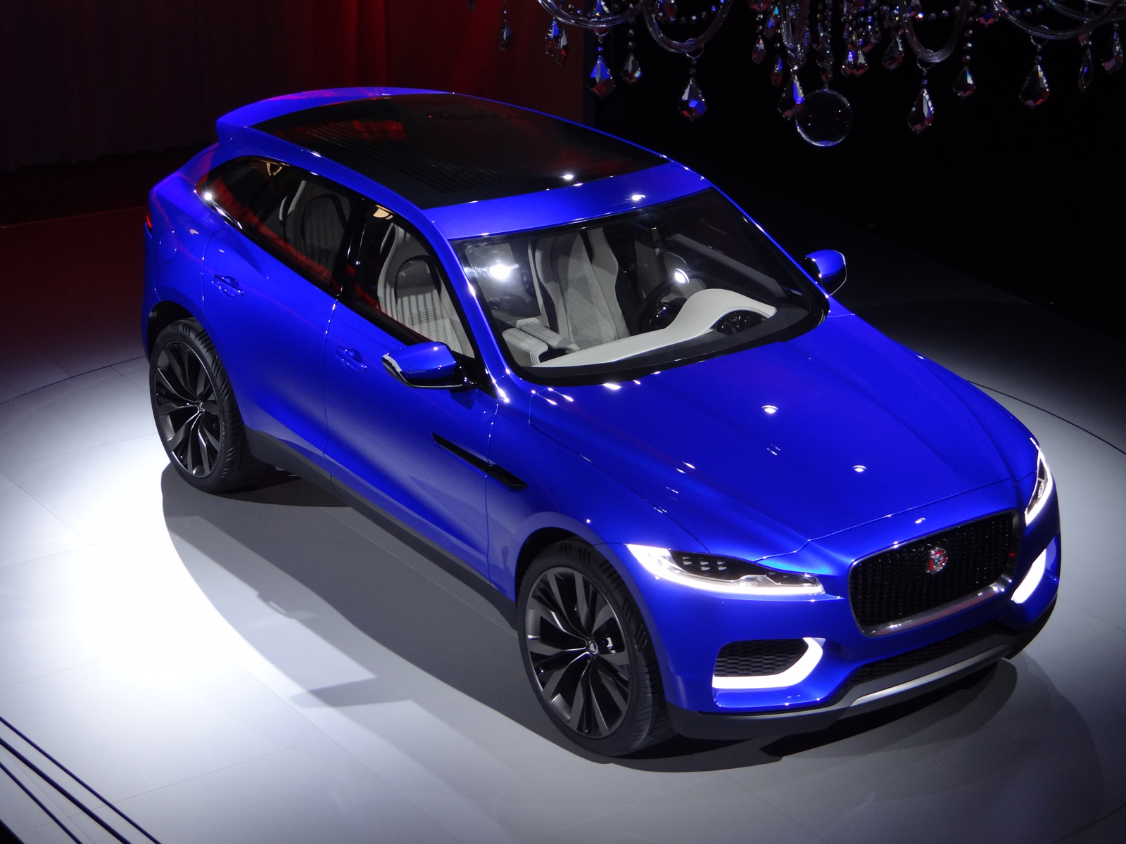 2013 Jaguar C-X17 Concept Wallpapers