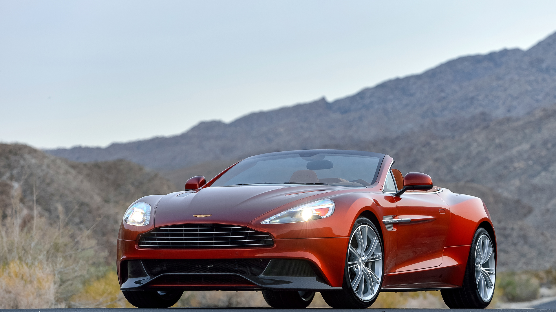 2014 Aston Martin Vanquish Volante Wallpapers