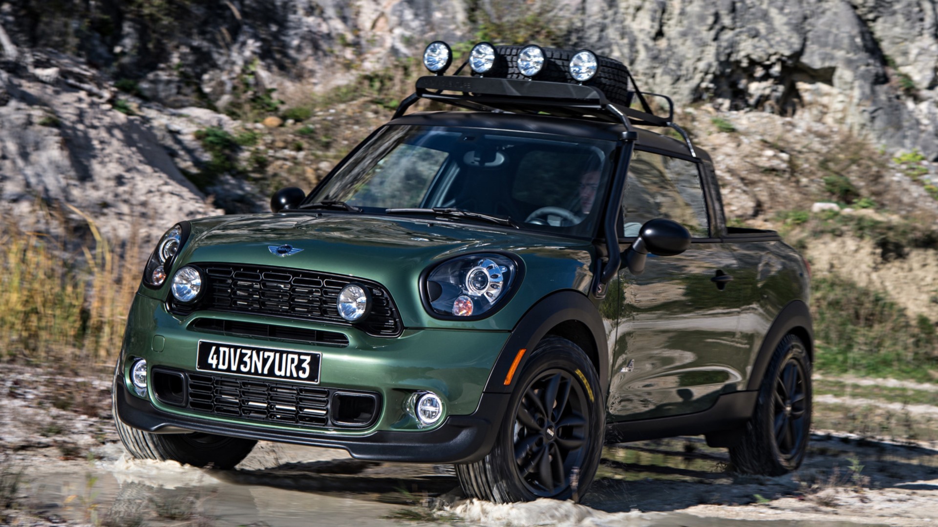 2014 Mini Paceman Adventure Wallpapers