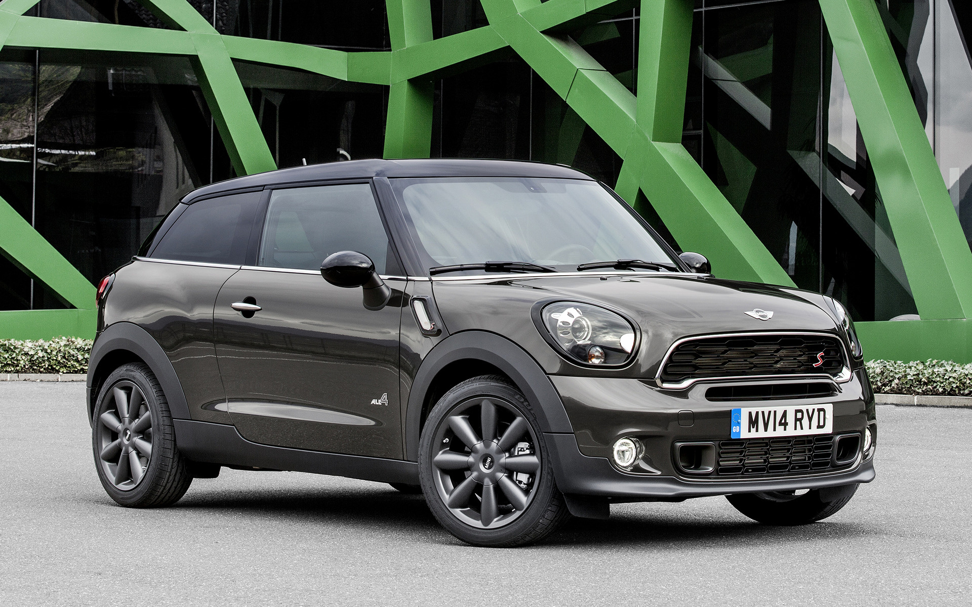 2014 Mini Paceman Adventure Wallpapers