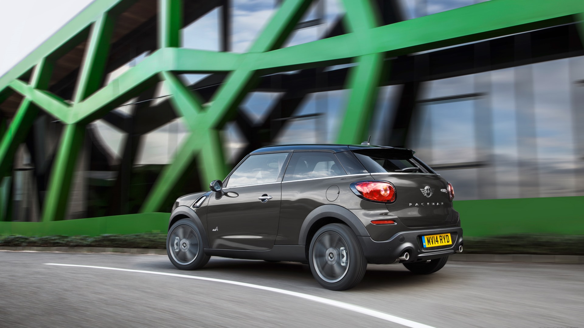 2014 Mini Paceman Adventure Wallpapers