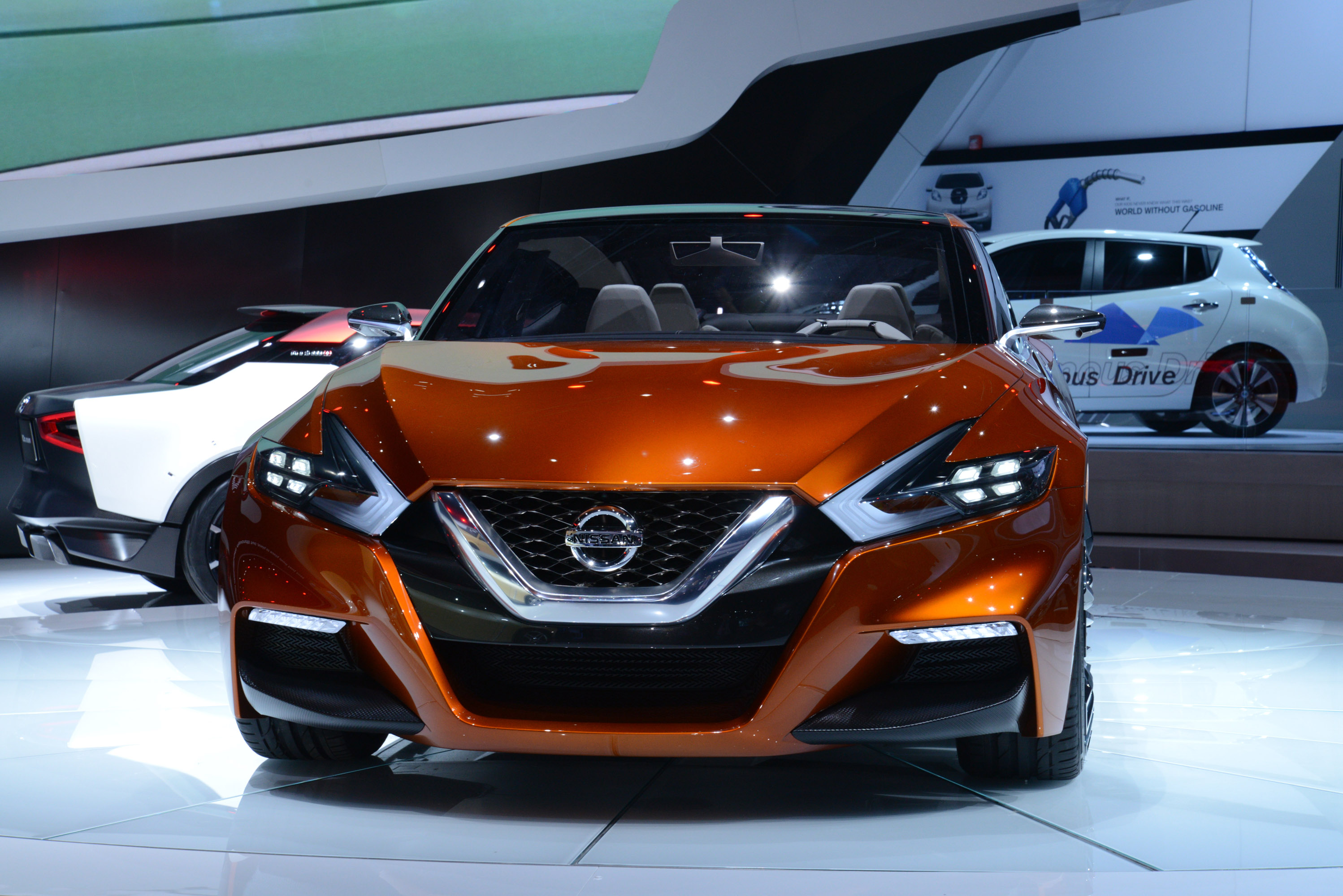 2014 Nissan Sport Sedan Concept Wallpapers