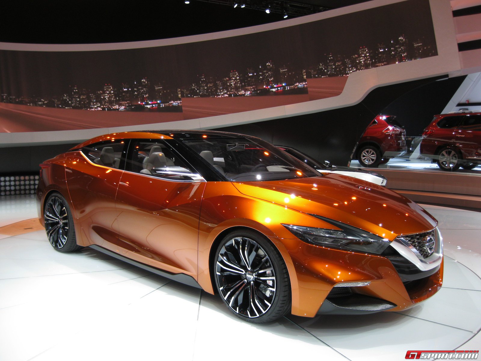 2014 Nissan Sport Sedan Concept Wallpapers