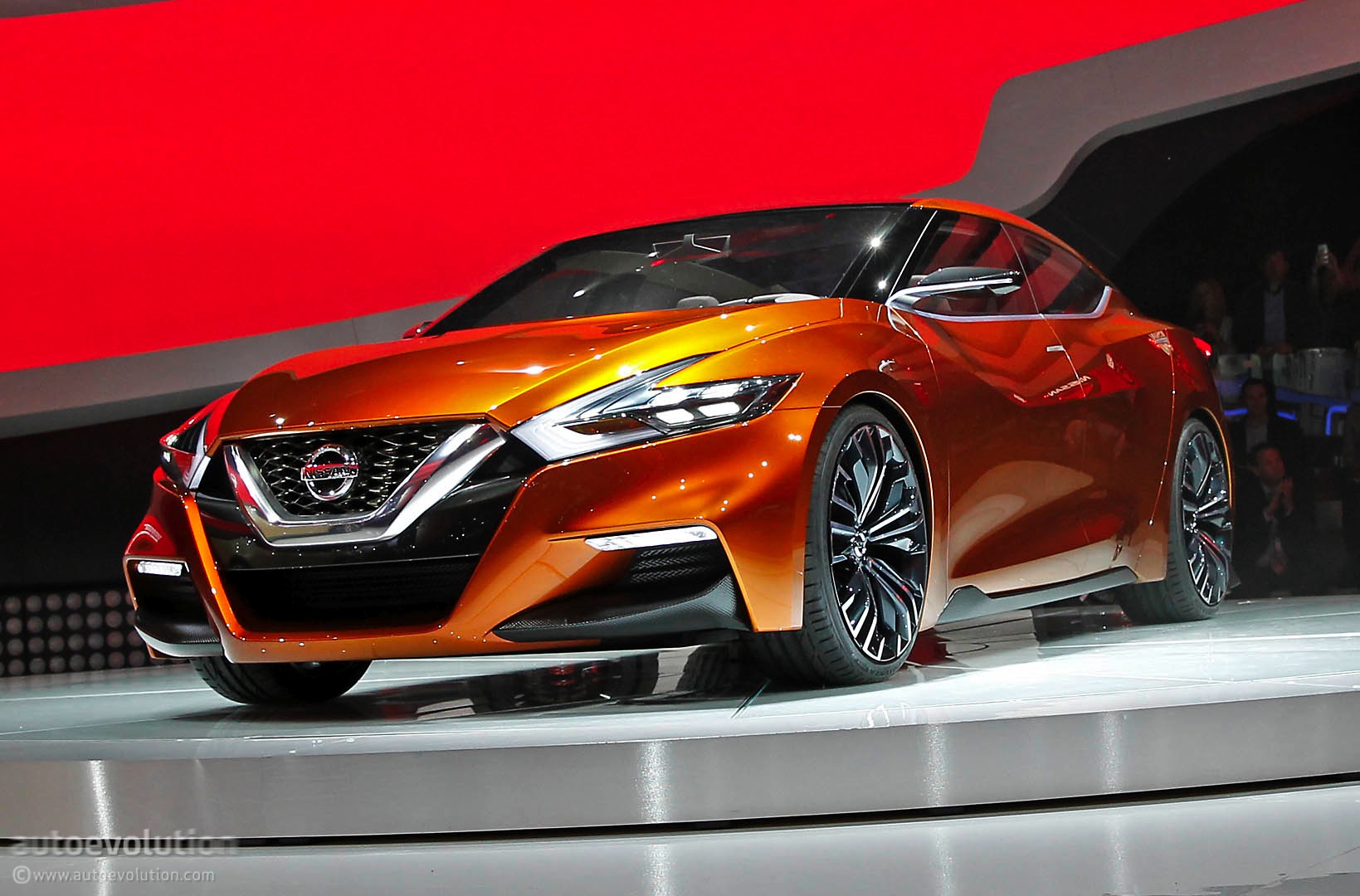 2014 Nissan Sport Sedan Concept Wallpapers