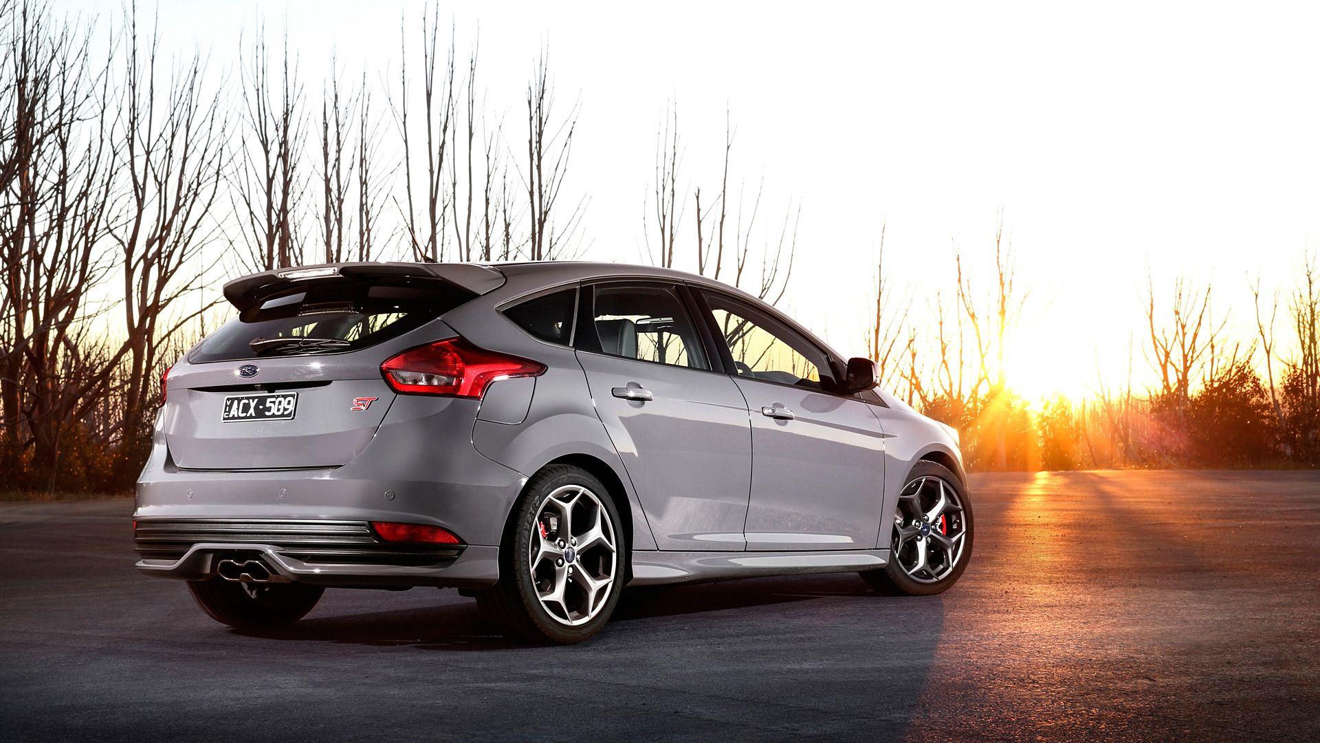 2015 Ford Focus Wallpapers